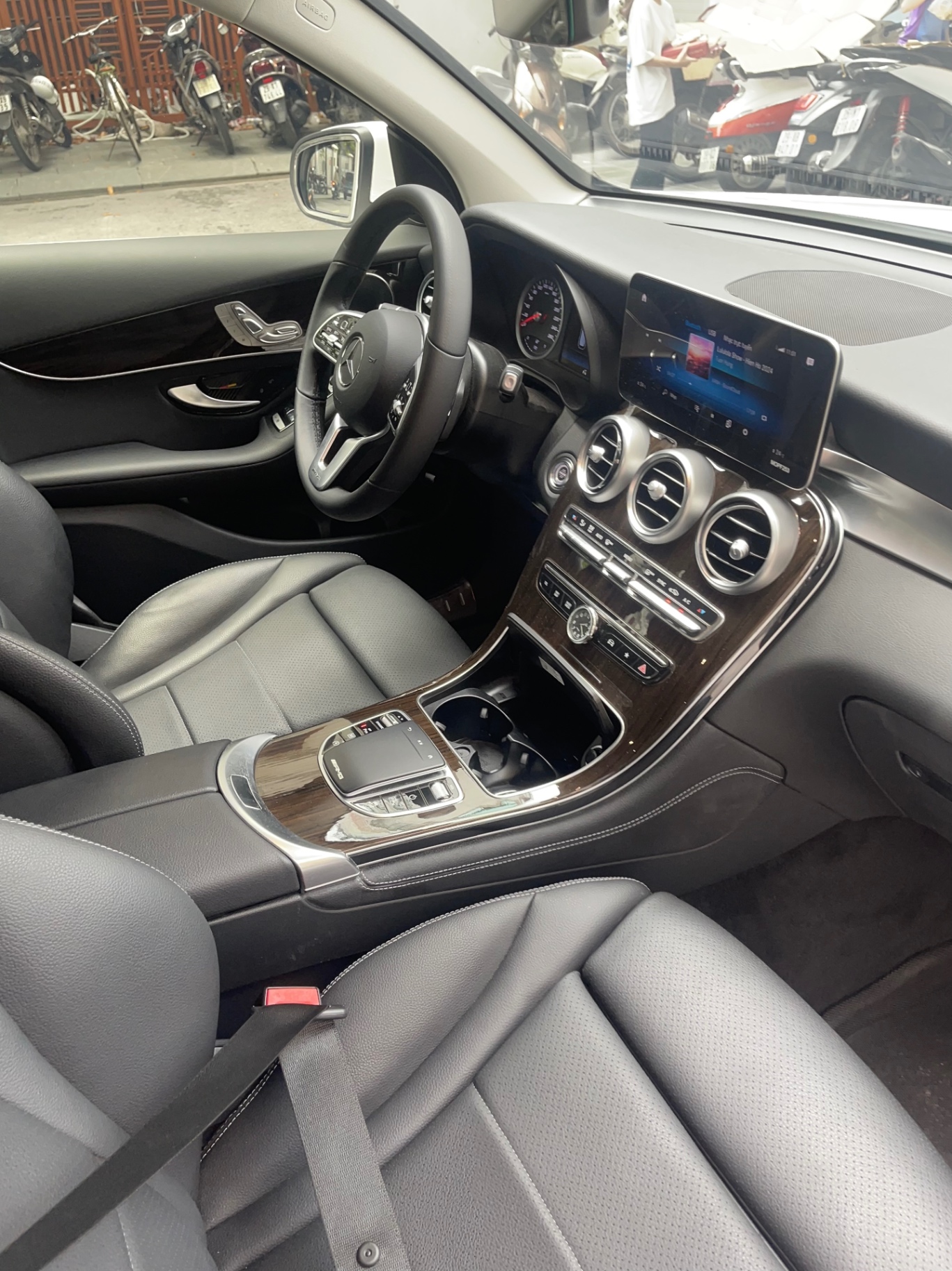 Mercedes Glc 200 2020 - Nội thất 1