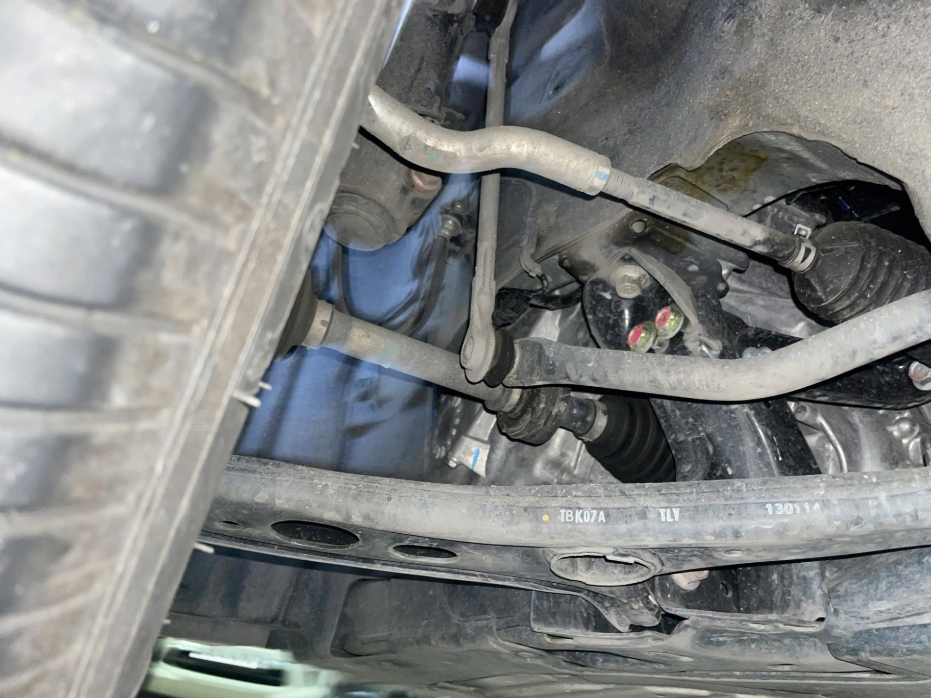 Honda CRV L 2022 - Gầm & khung xe 1