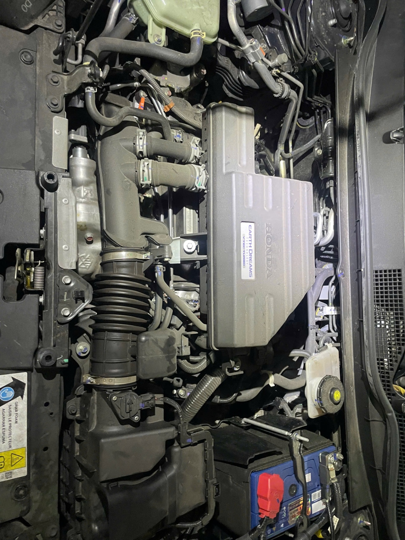 Honda CRV L 2022 - Khoang động cơ 3