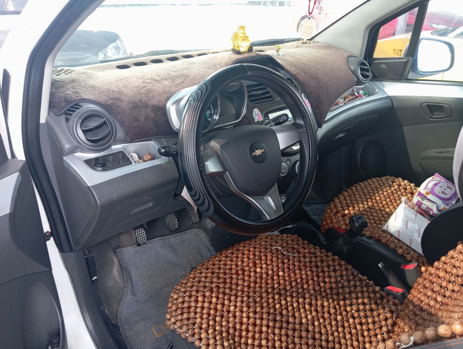 Chevrolet Spark LT 1.0 MT 2014 - Nội thất 1