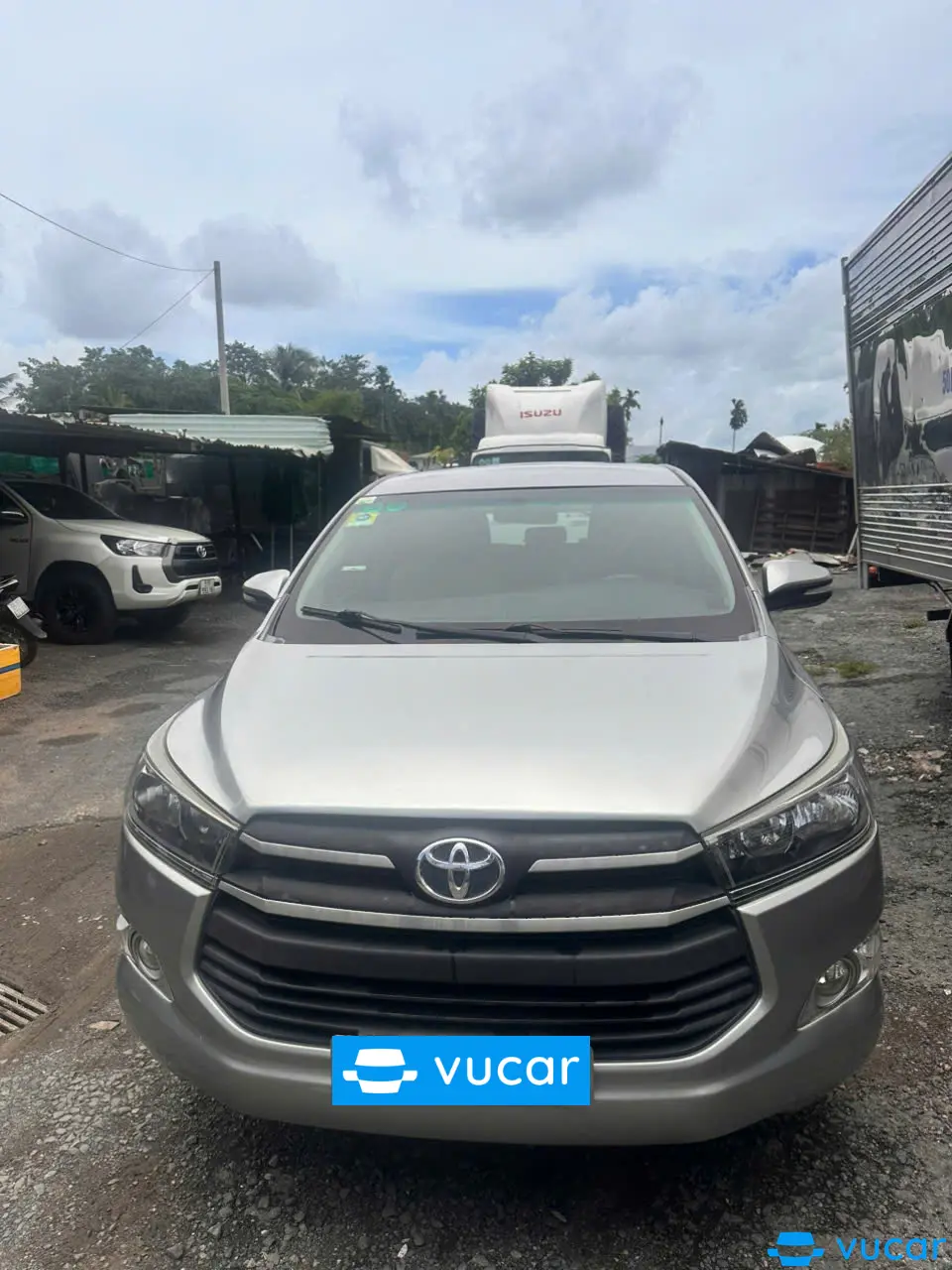 Toyota Innova 2.0E 2016