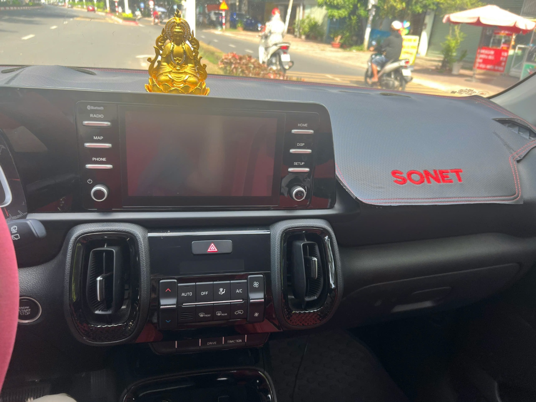 Kia Sonet Luxury 1.5 AT 2023 - Nội thất 1