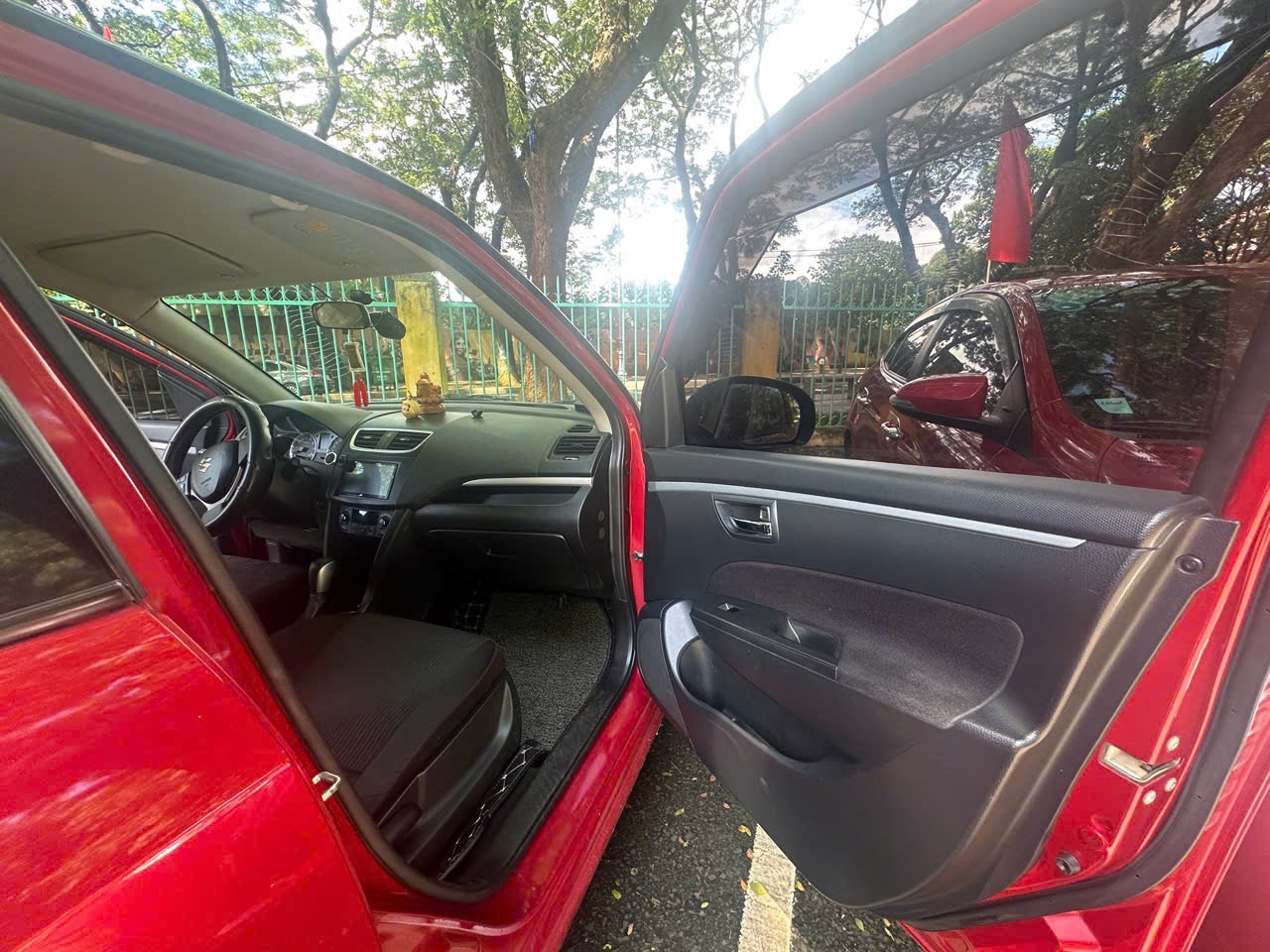 Suzuki Swift RS 2017 - Nội thất 3