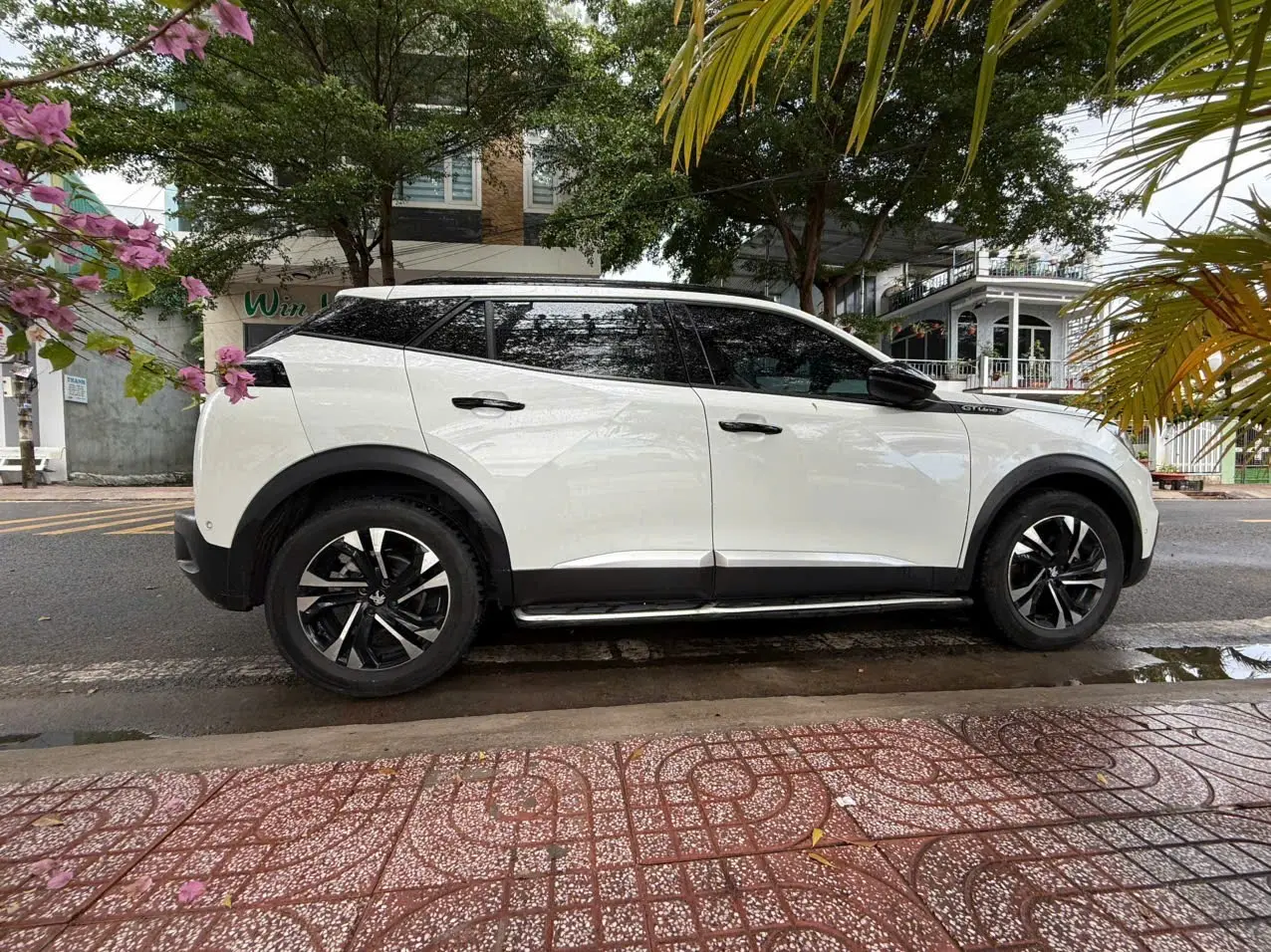 Peugeot 2008 Active 1.2 AT 2021