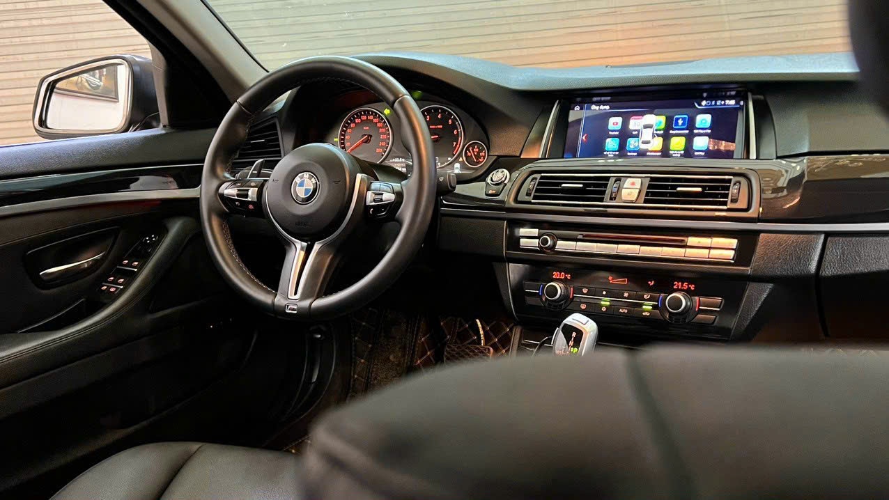 BMW 5 series 520i 2012 - Nội thất 2