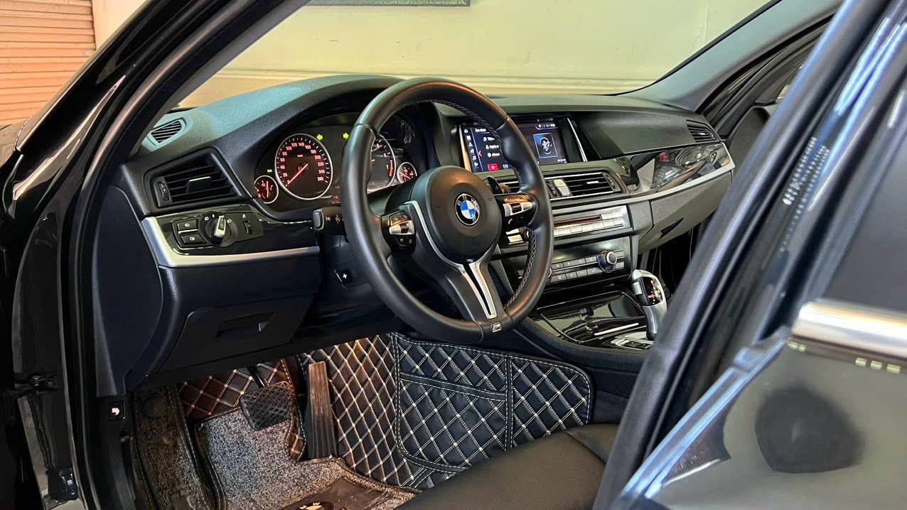 BMW 5 series 520i 2012 - Nội thất 6