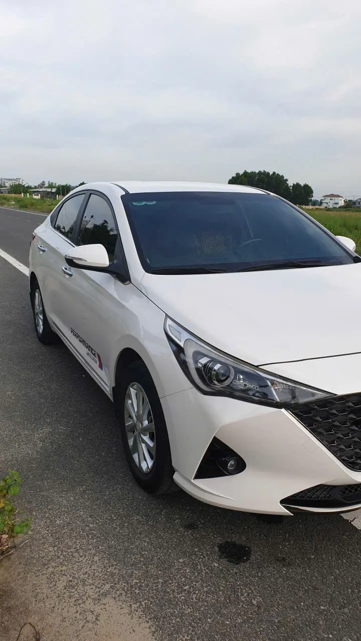 Hyundai Accent 1.4 MT 2023