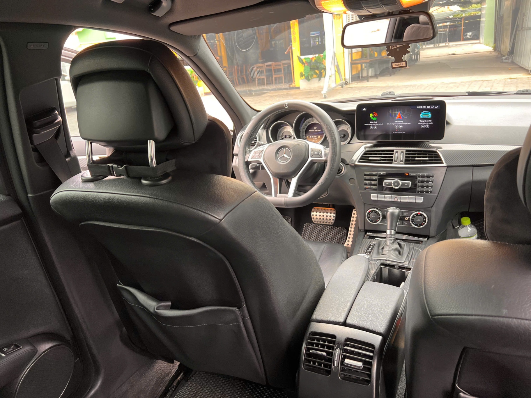 Mercedes C class C300 AMG 2012 - Nội thất 10