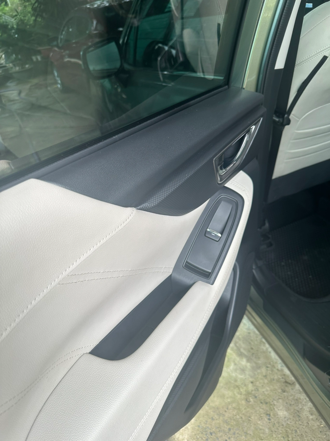 Subaru Forester 2.0 iL 2022 - Nội thất 11