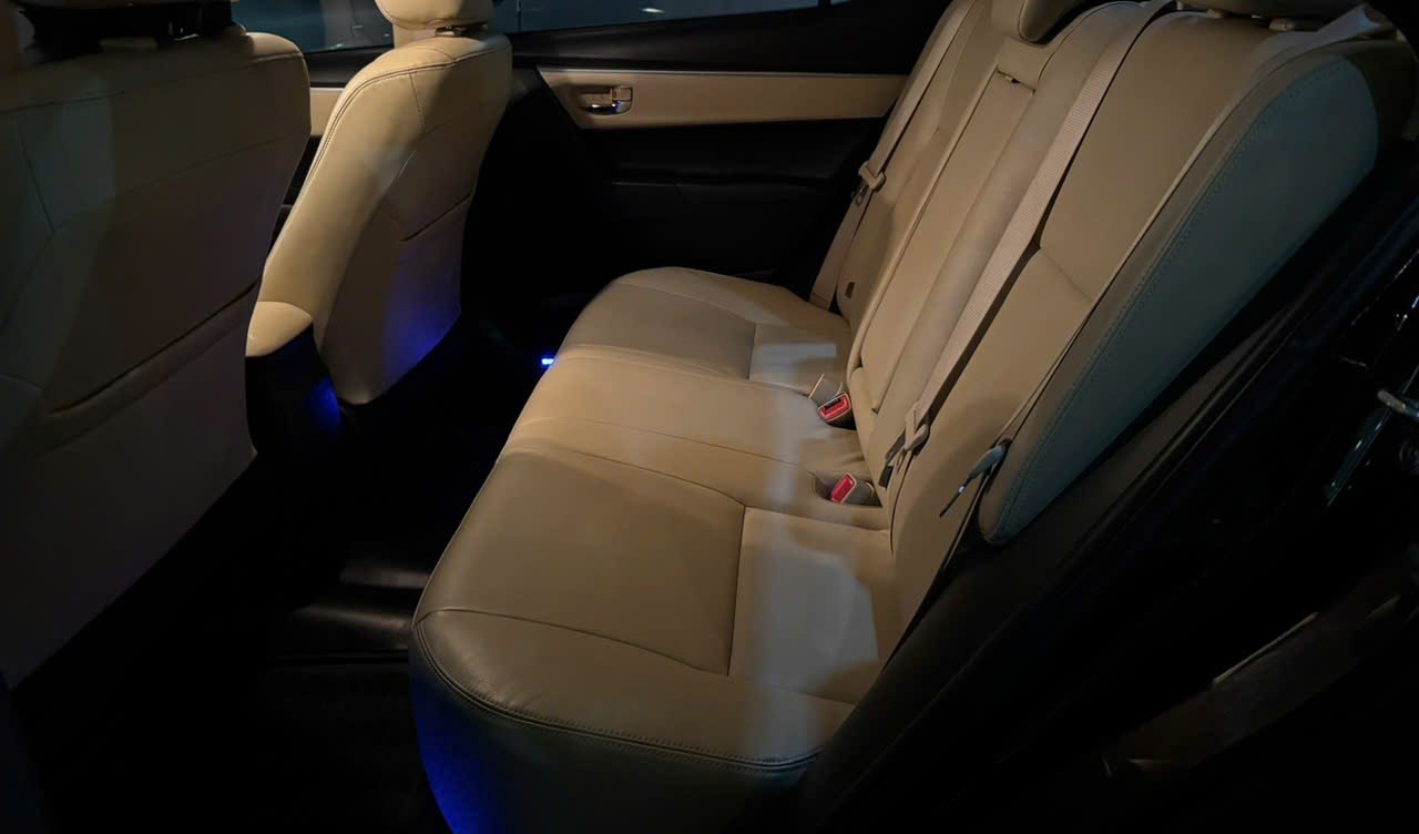 Toyota Corolla altis 1.8G AT 2018 - Nội thất 2