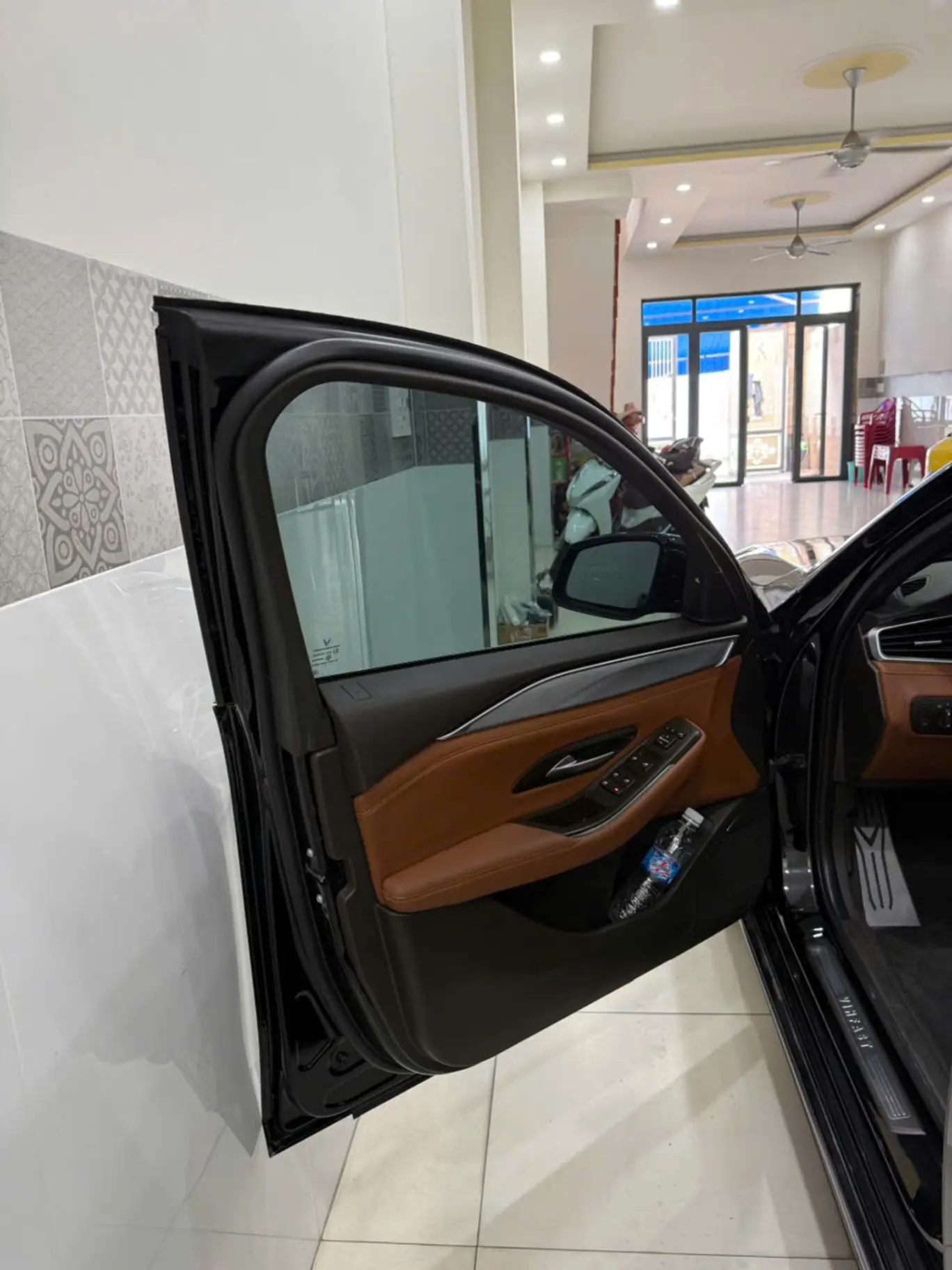 Vinfast Lux a 2.0 Cao cấp 2022 - Ngoại thất 8