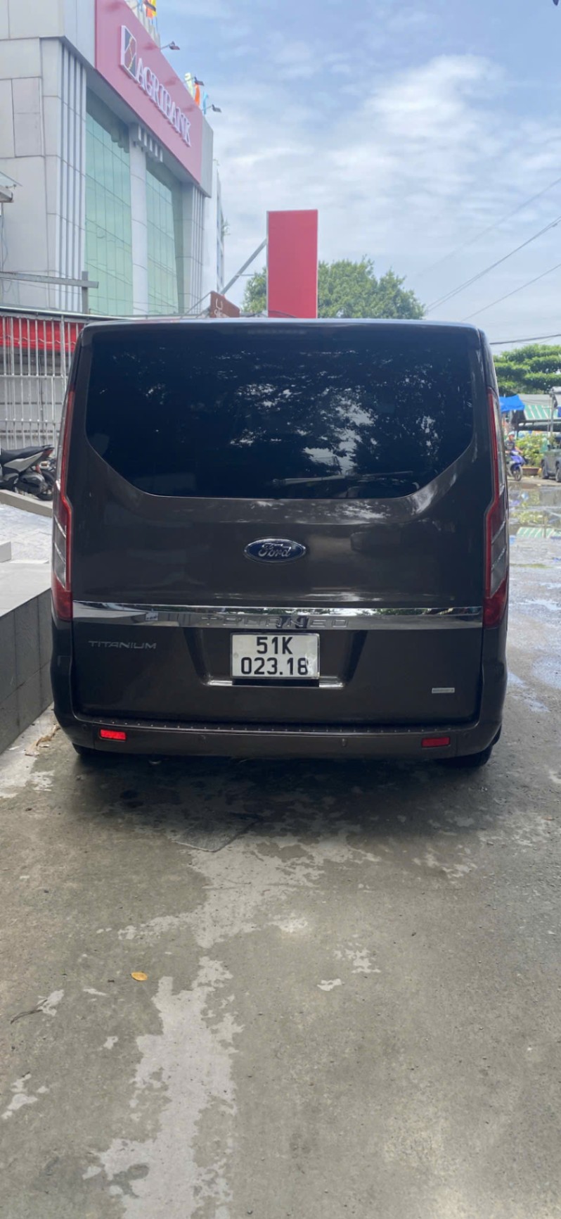 Ford Tourneo Titanium 2.0 AT 2021 - Ngoại thất 2