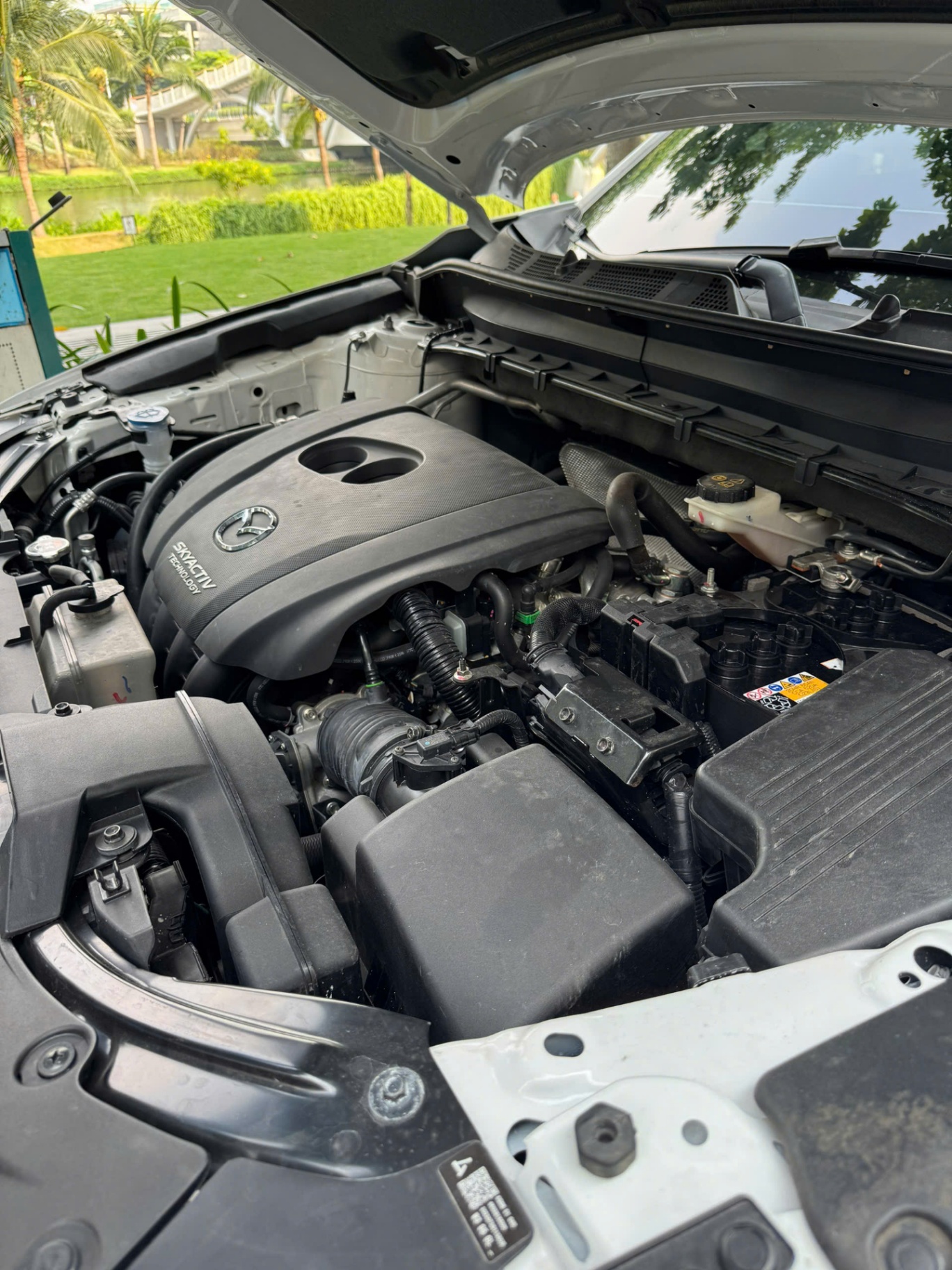 Mazda CX5  2022 - Khoang động cơ 2