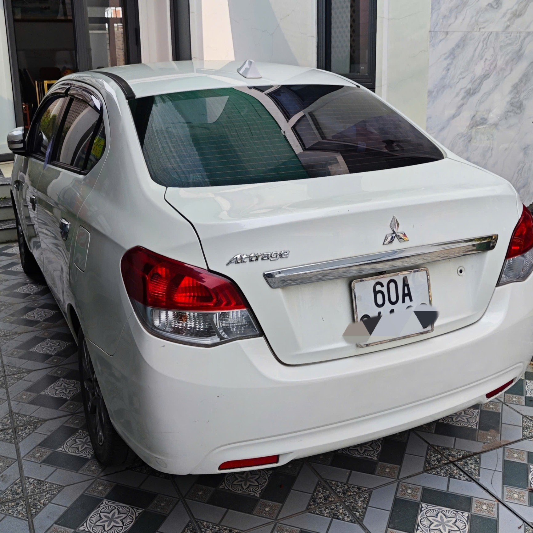Mitsubishi Attrage 1.2 AT 2015 - Ngoại thất 2
