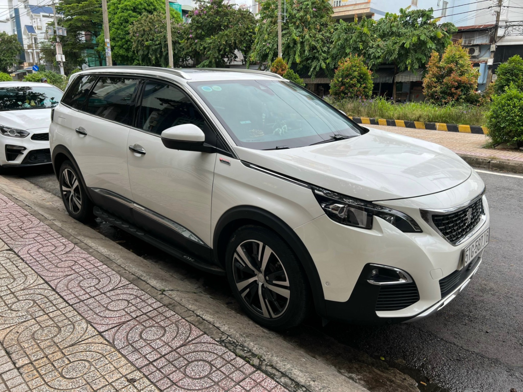 Peugeot 5008 1.6 AT 2018 - Ngoại thất 2