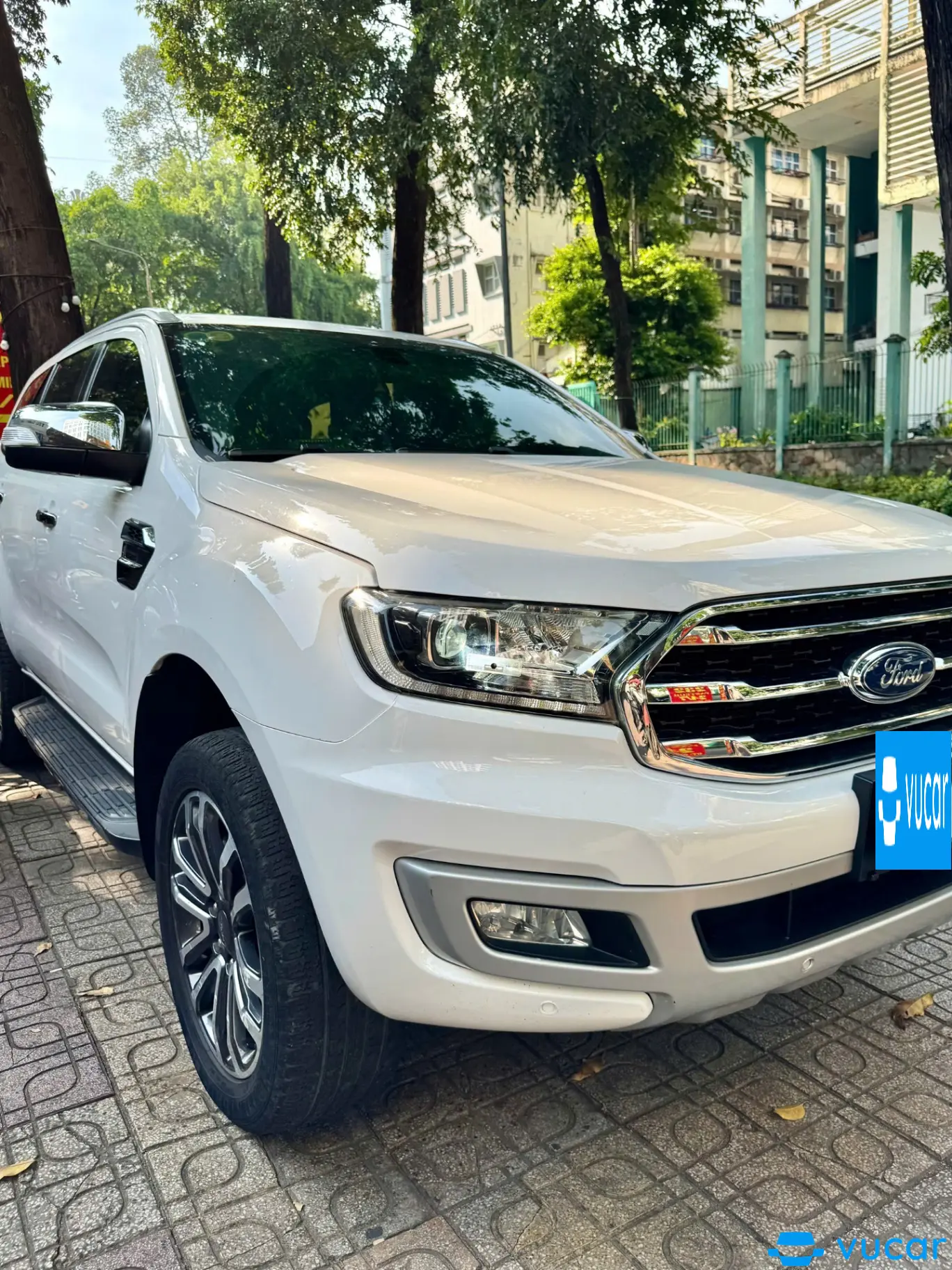 Ford Everest Titanium 2.0L 4x2 AT 2020 - Ngoại thất 3