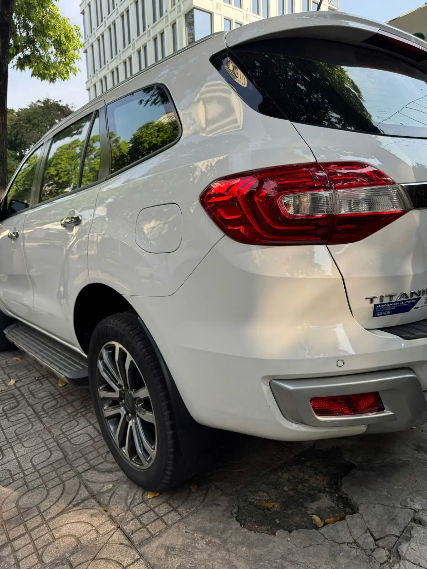 Ford Everest Titanium 2.0L 4x2 AT 2020 - Ngoại thất 6