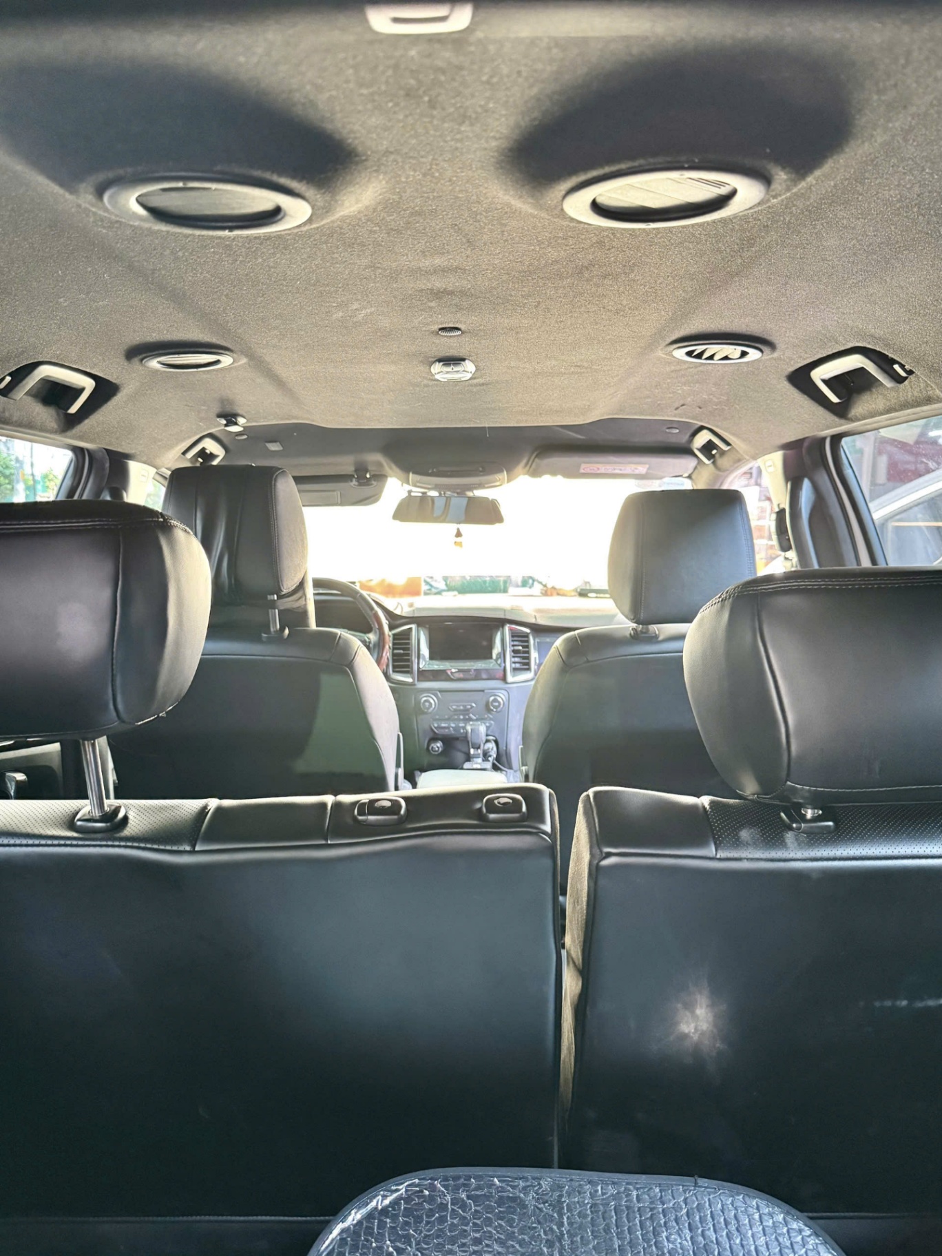 Ford Everest Titanium 2.0L 4x2 AT 2020 - Nội thất 7