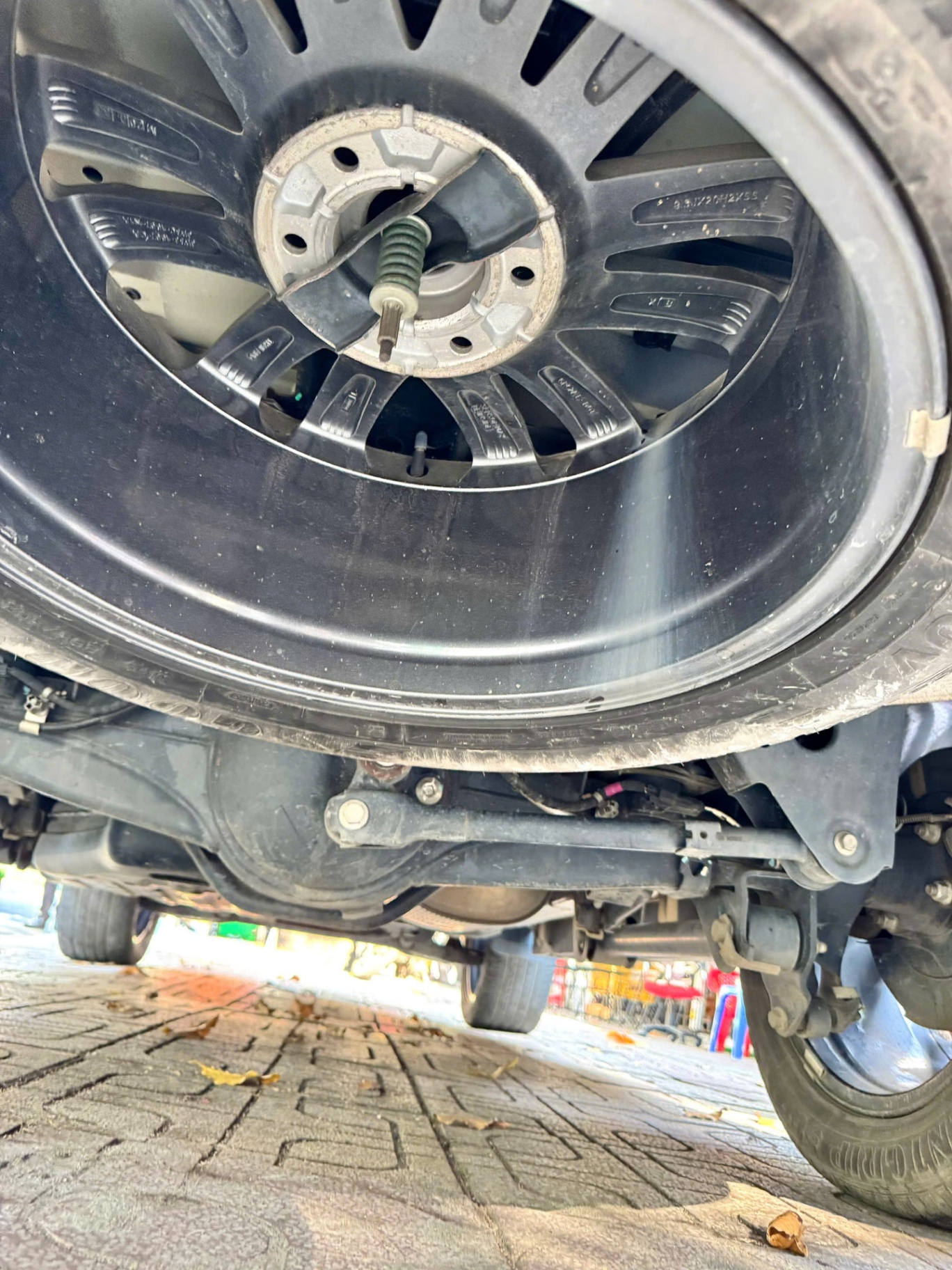 Ford Everest Titanium 2.0L 4x2 AT 2020 - Khoang động cơ 1