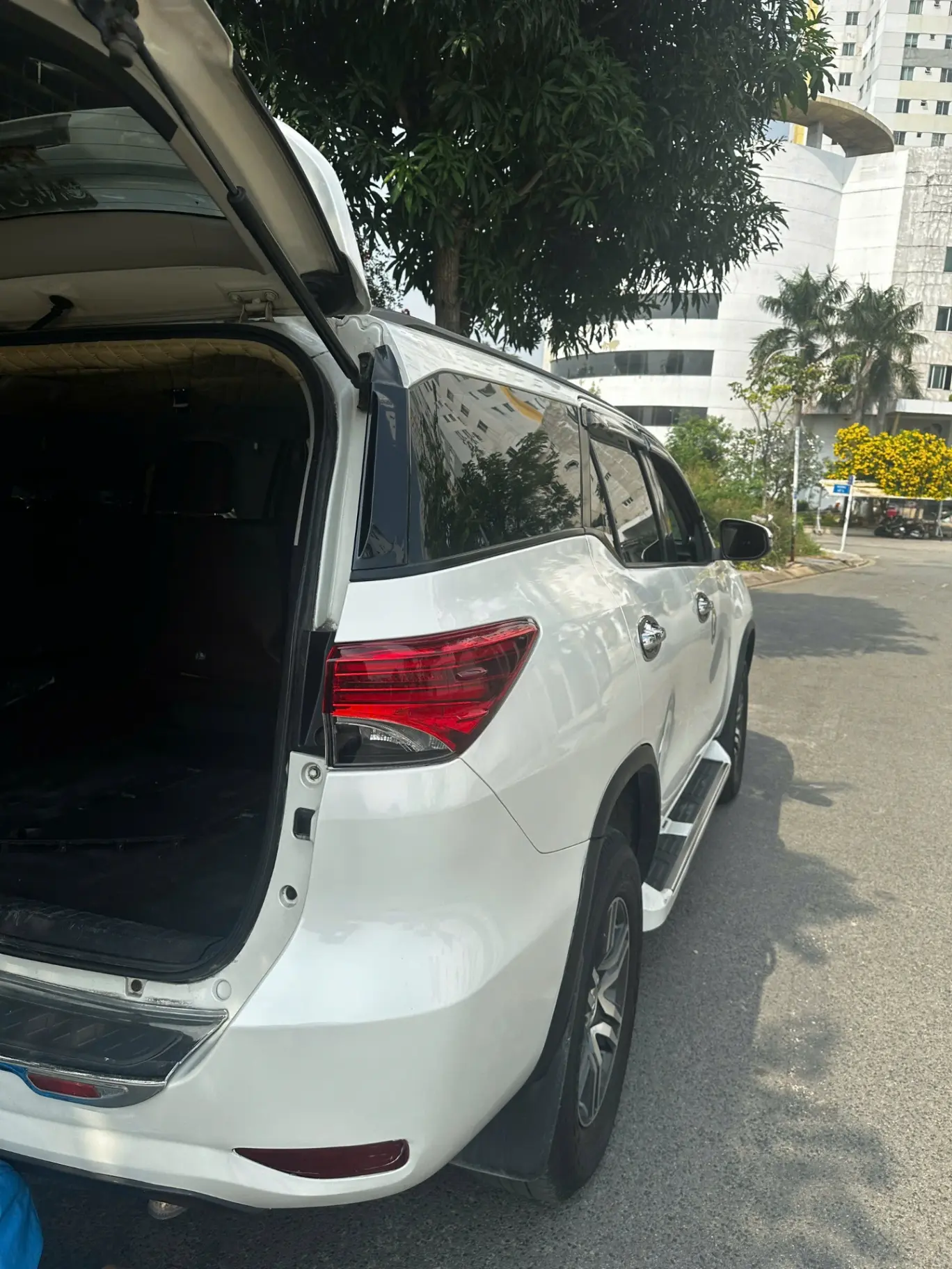 Toyota Fortuner 2.7V 4x2 AT 2019 - Ngoại thất 5