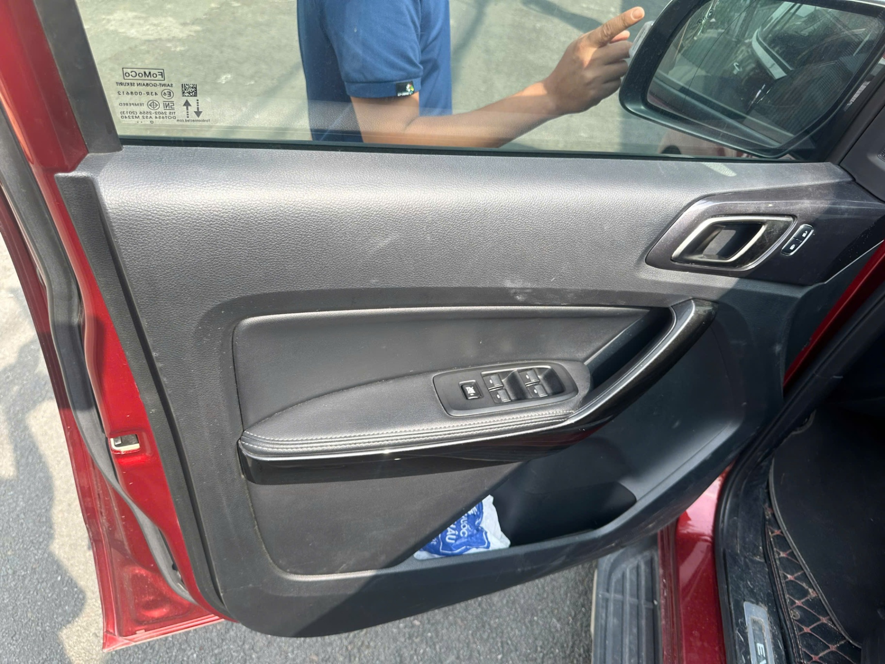 Ford Everest Titanium 2.0L 4x2 AT 2020 - Nội thất 8