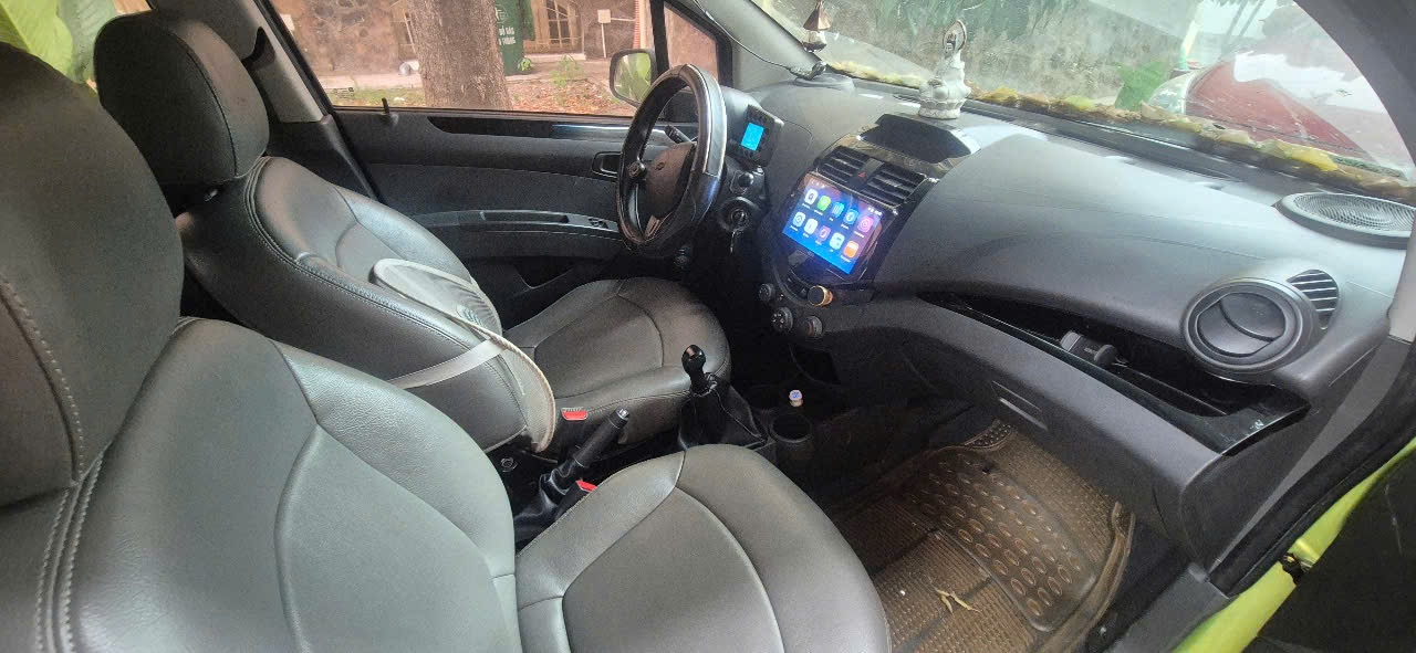 Chevrolet Spark LS 1.0 MT 2012 - Nội thất 2