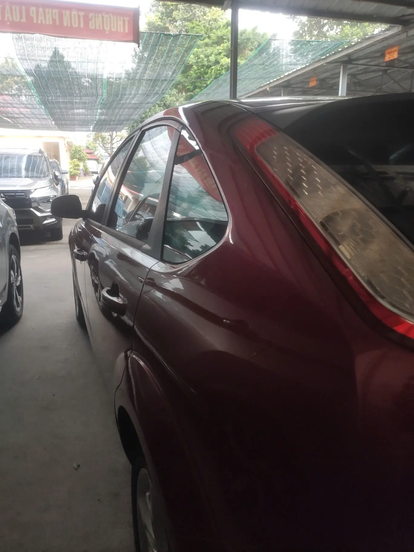 Ford Focus 1.8 AT 2012 - Ngoại thất 7