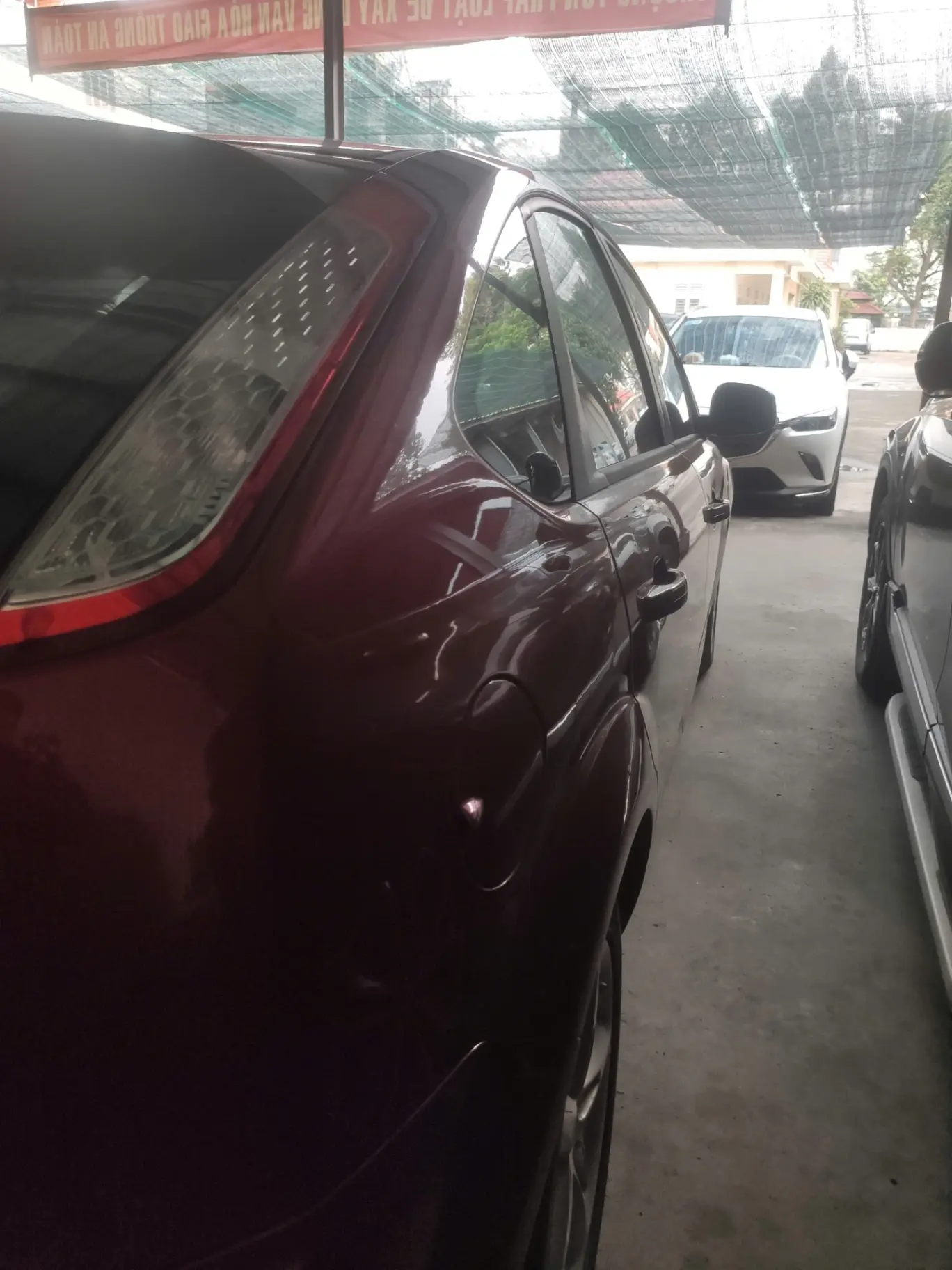 Ford Focus 1.8 AT 2012 - Ngoại thất 8