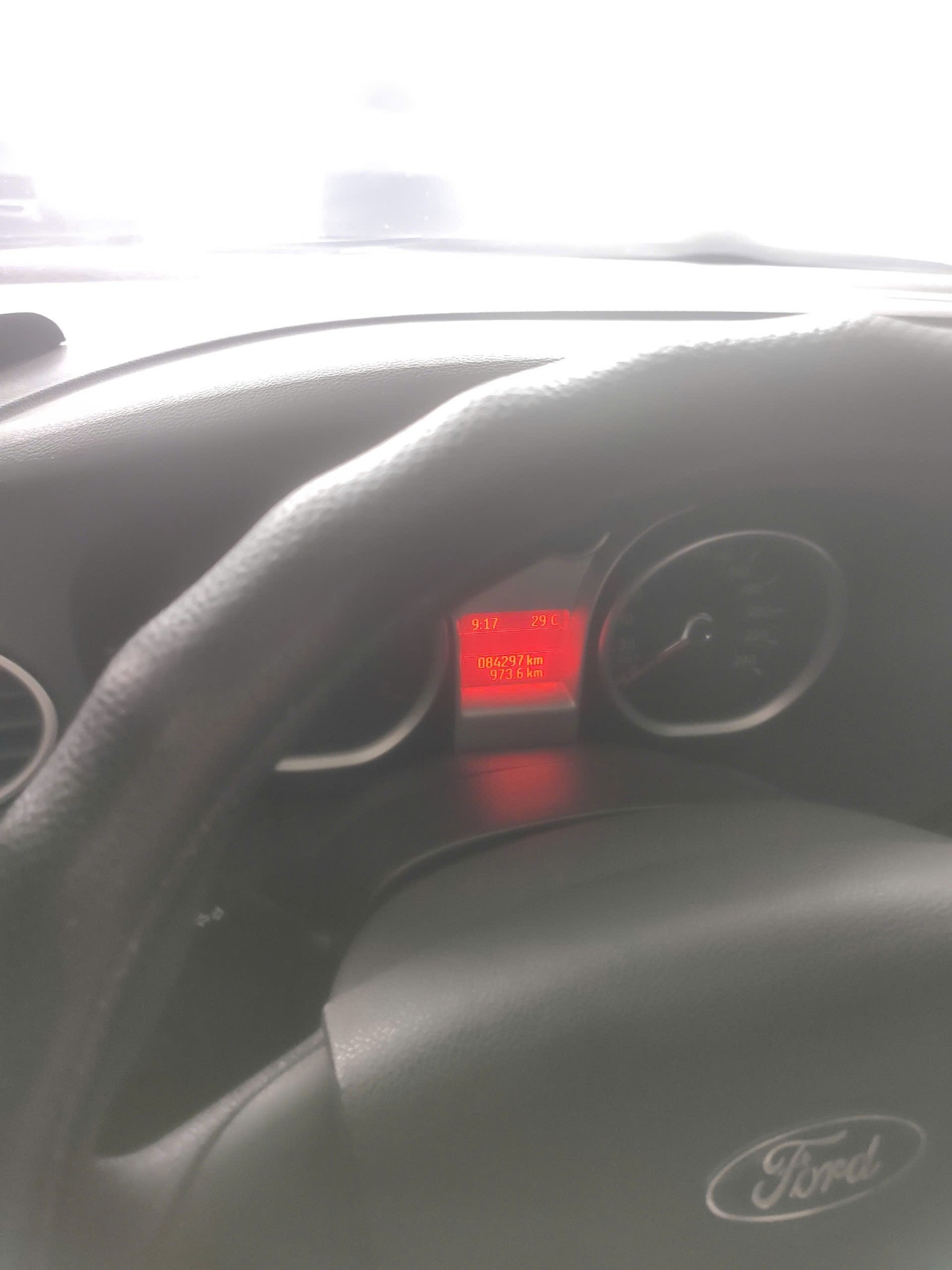 Ford Focus 1.8 AT 2012 - Nội thất 6