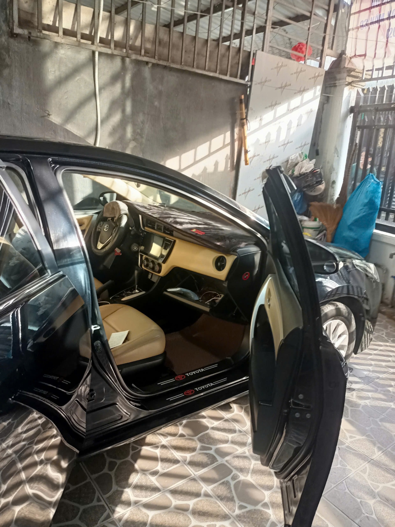 Toyota Corolla altis 1.8E MT 2018