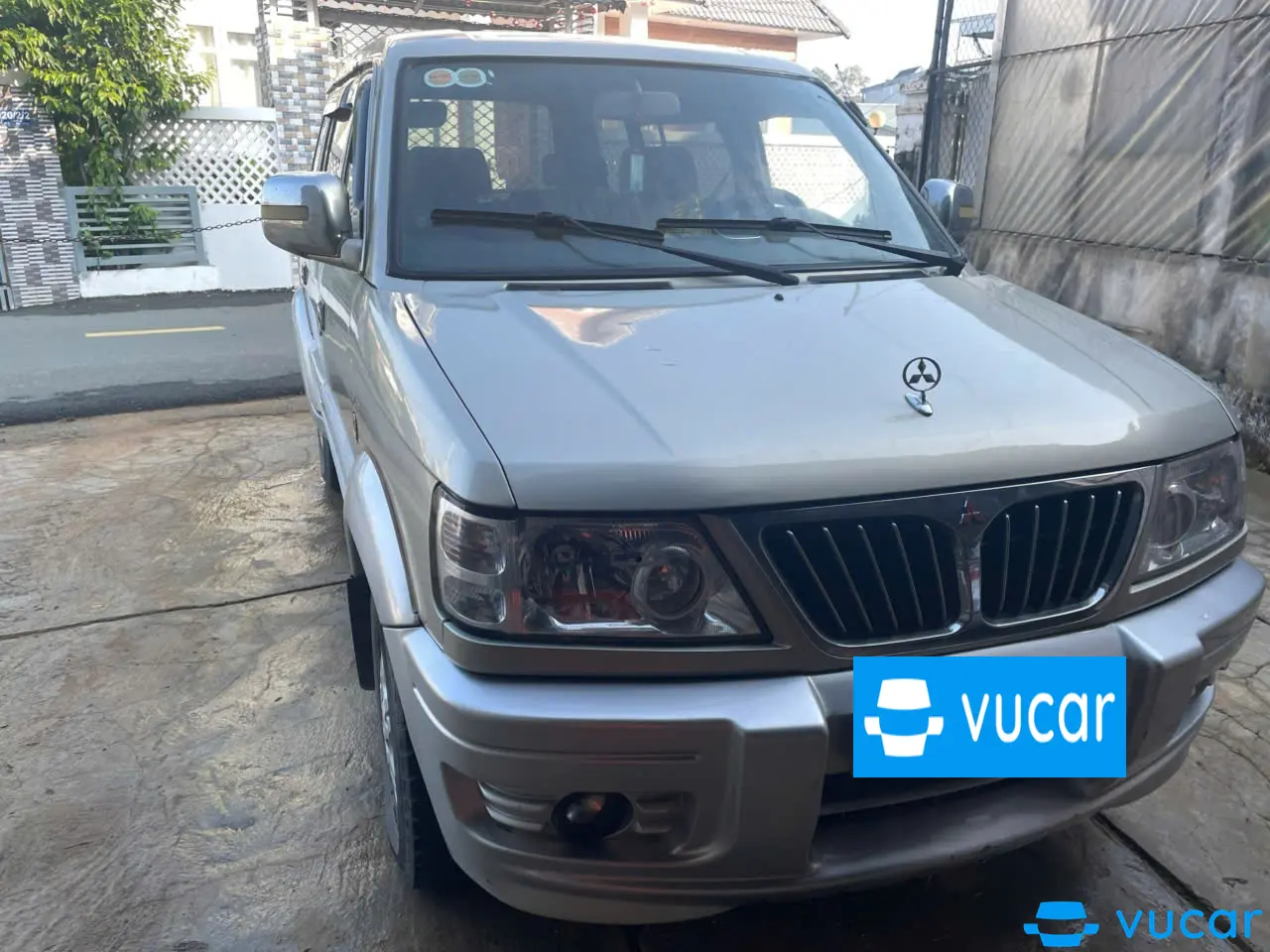 Mitsubishi Jolie SS 2002 - Ngoại thất 5