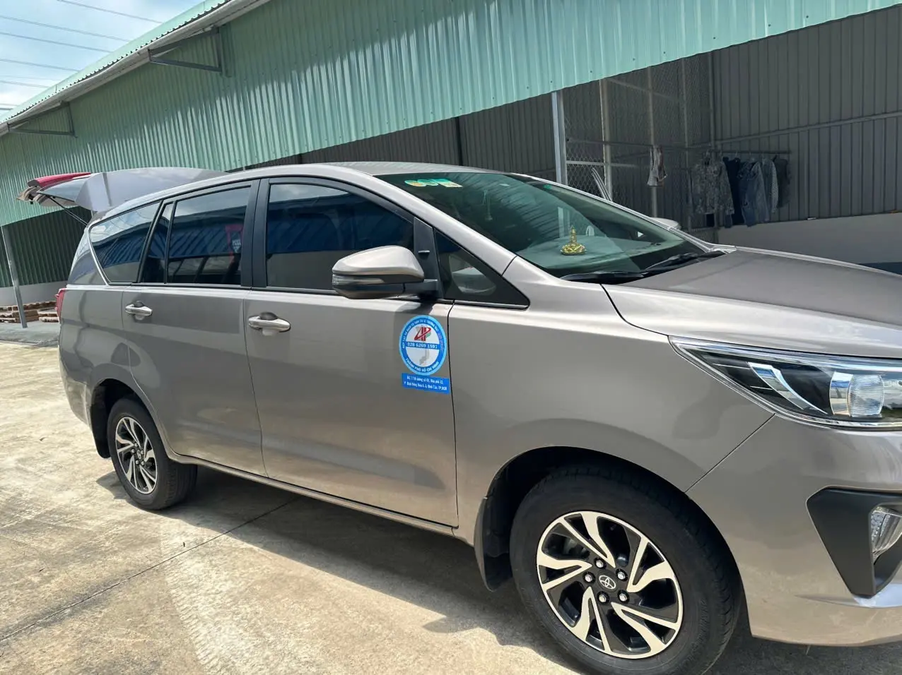 Toyota Innova 2.0G 2023