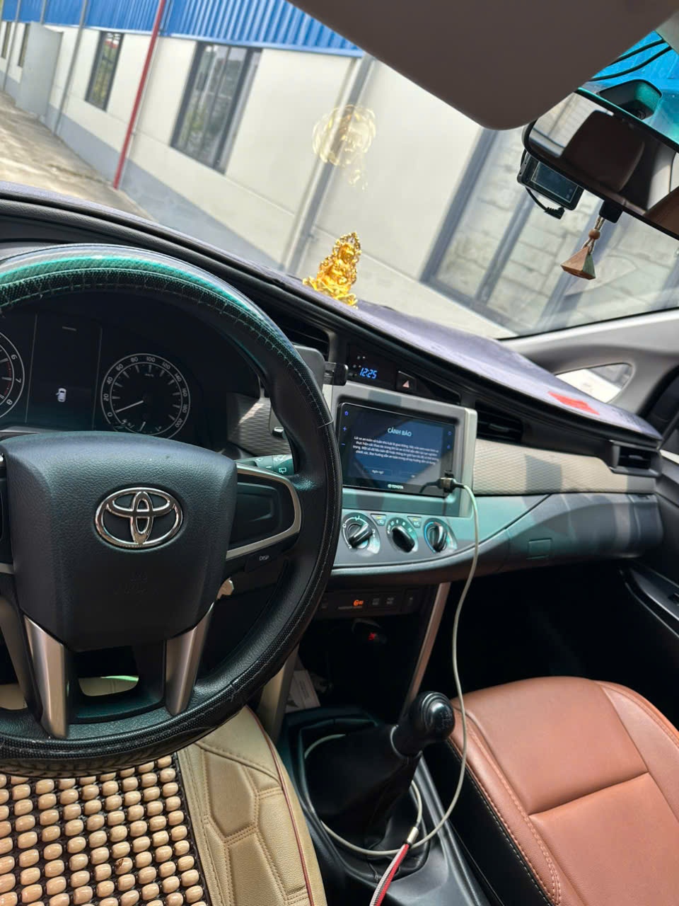 Toyota Innova 2.0G 2023 - Nội thất 2