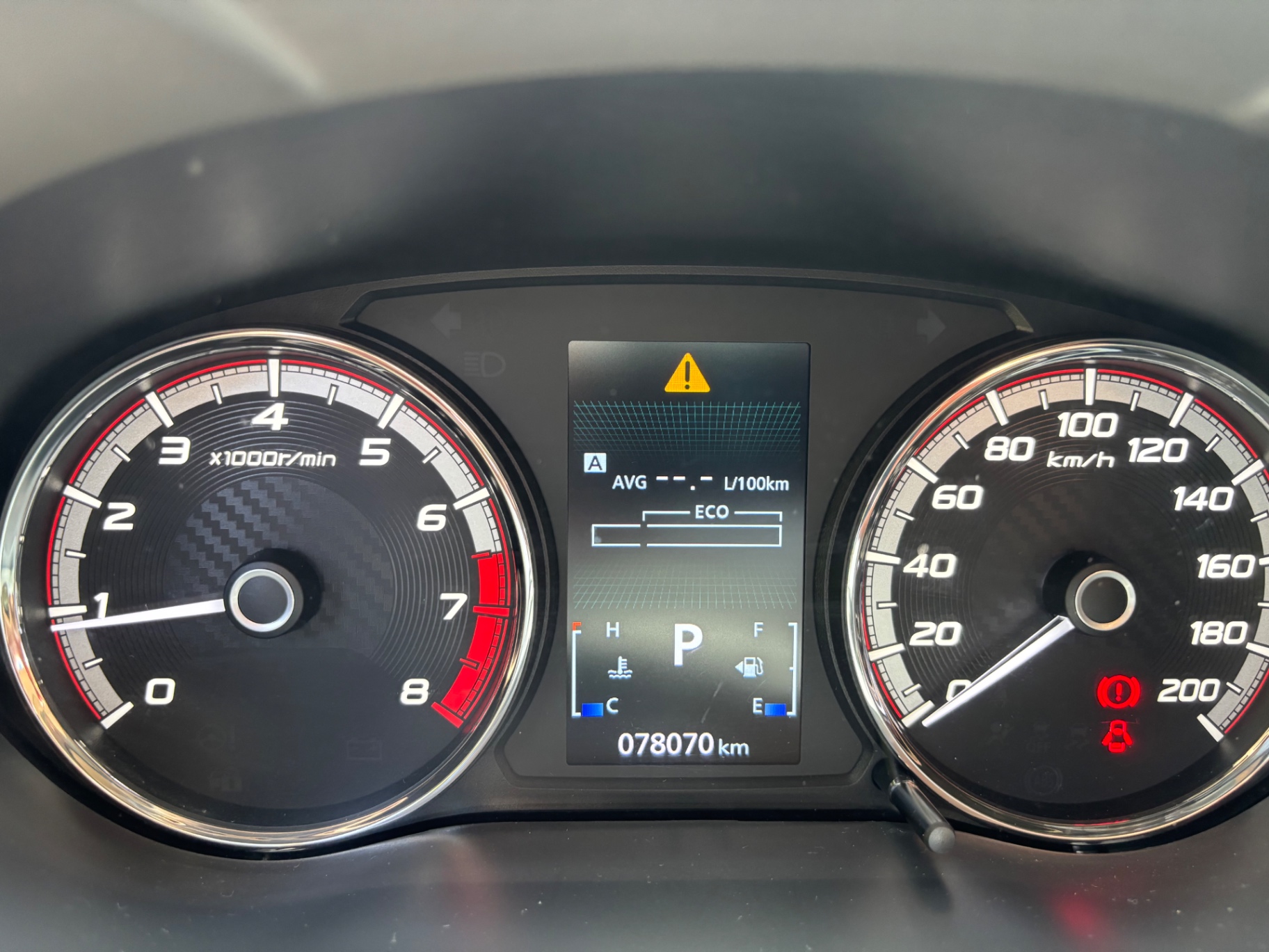 Mitsubishi Xpander 1.5 AT 2021 - Nội thất 2