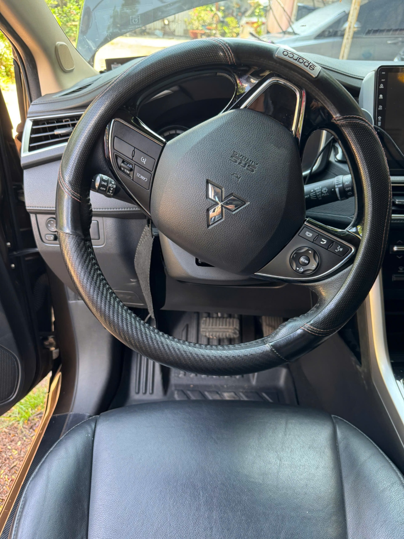 Mitsubishi Xpander 1.5 AT 2021 - Nội thất 5