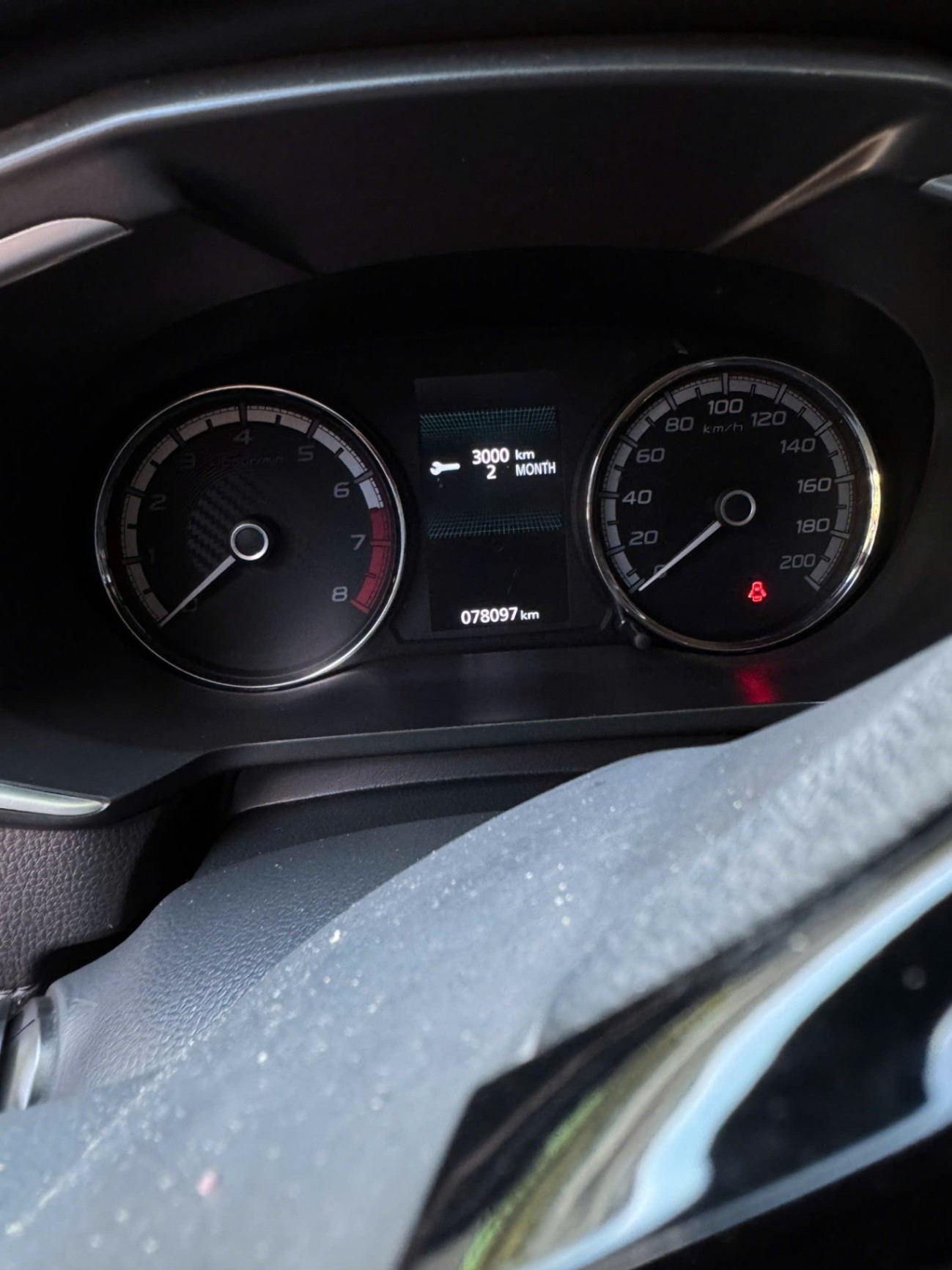 Mitsubishi Xpander 1.5 AT 2021 - Nội thất 7