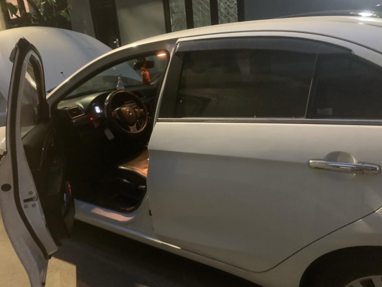 Suzuki Ciaz 2017 - Ngoại thất 3