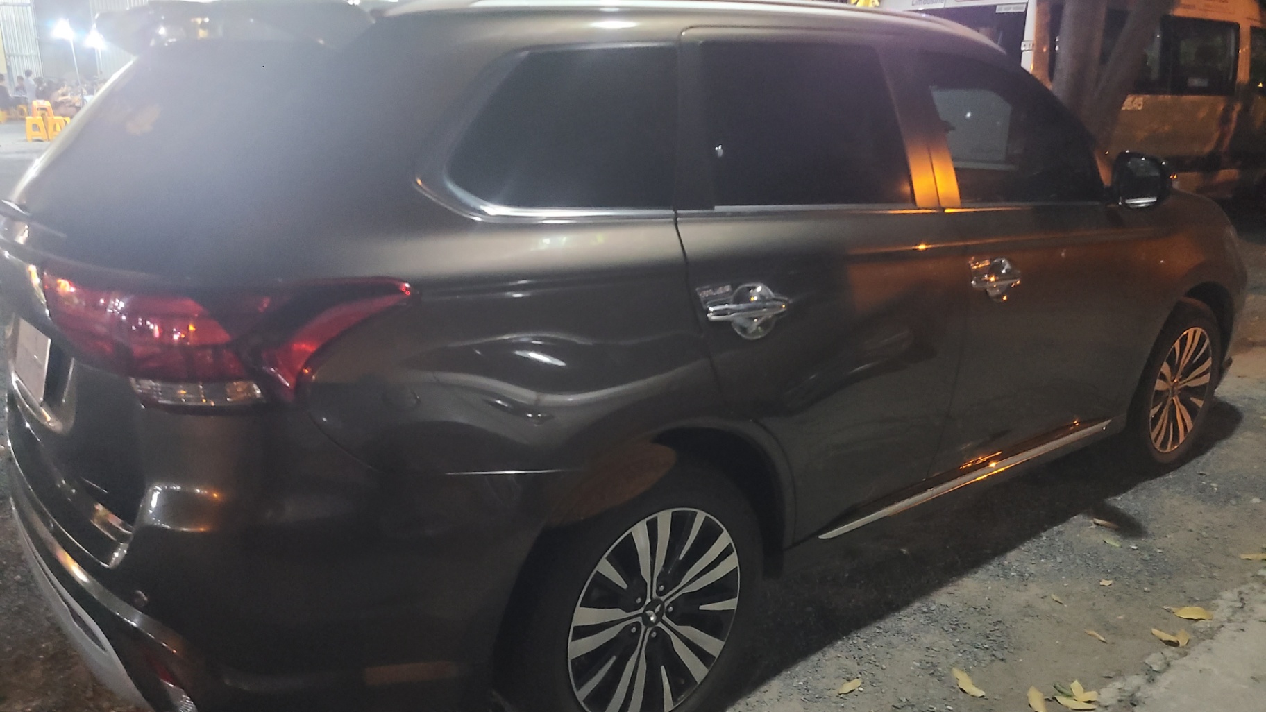 Mitsubishi Outlander 2.0 CVT 2022 - Ngoại thất 5