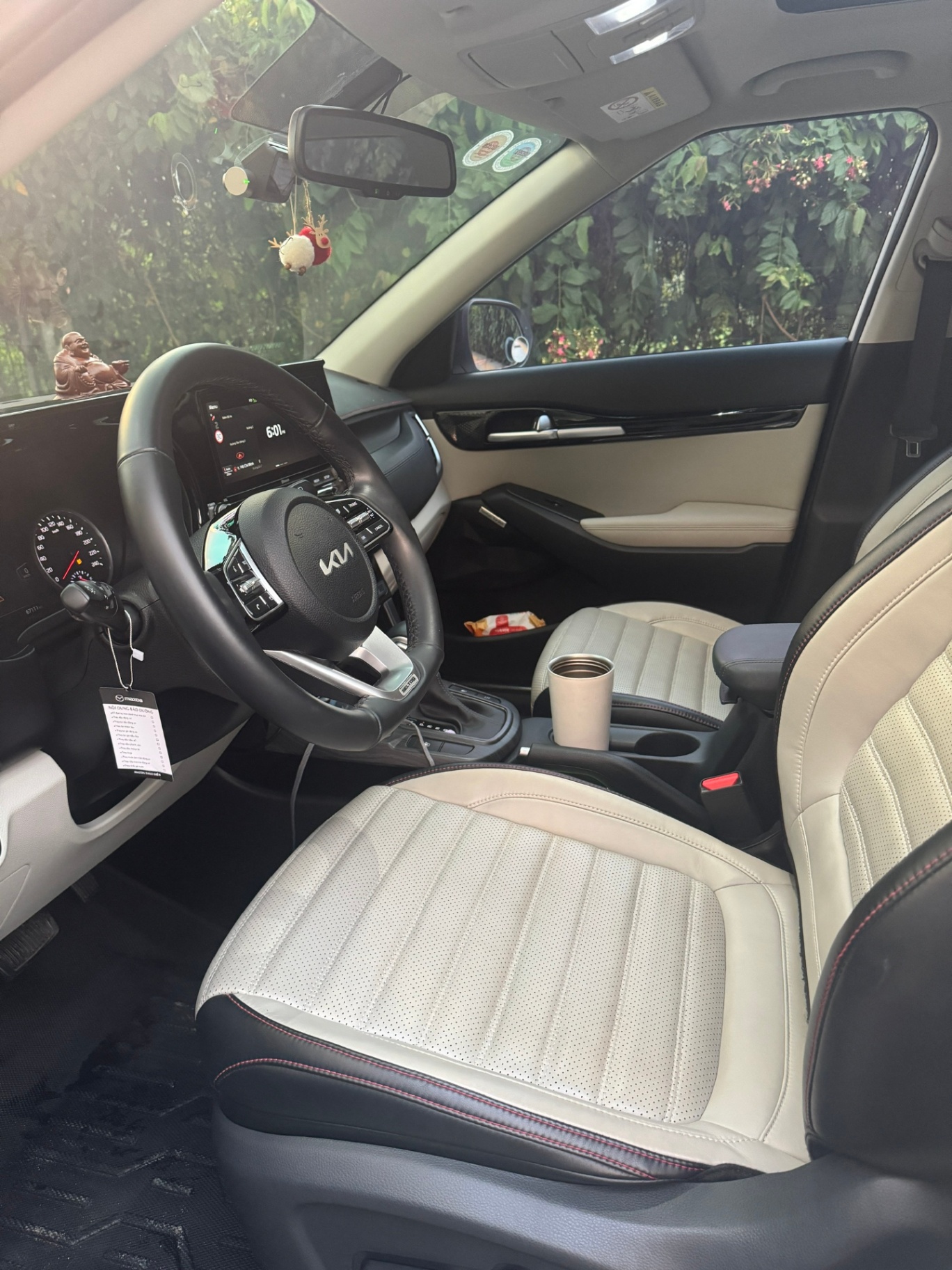 Kia Seltos Premium 1.4 AT 2022 - Nội thất 6