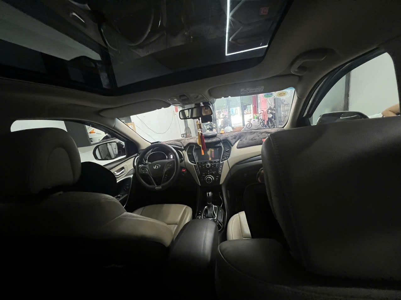 Hyundai Santafe 2.4L 4WD 2017 - Nội thất 7