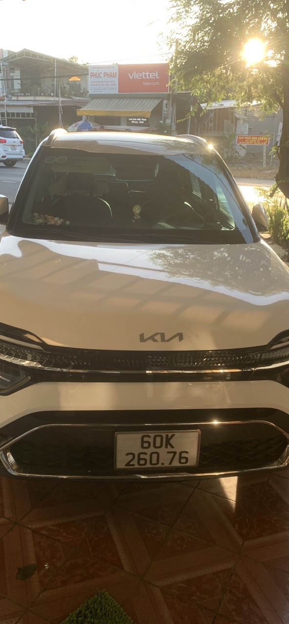 Kia Carens 1.5D Premium 2022