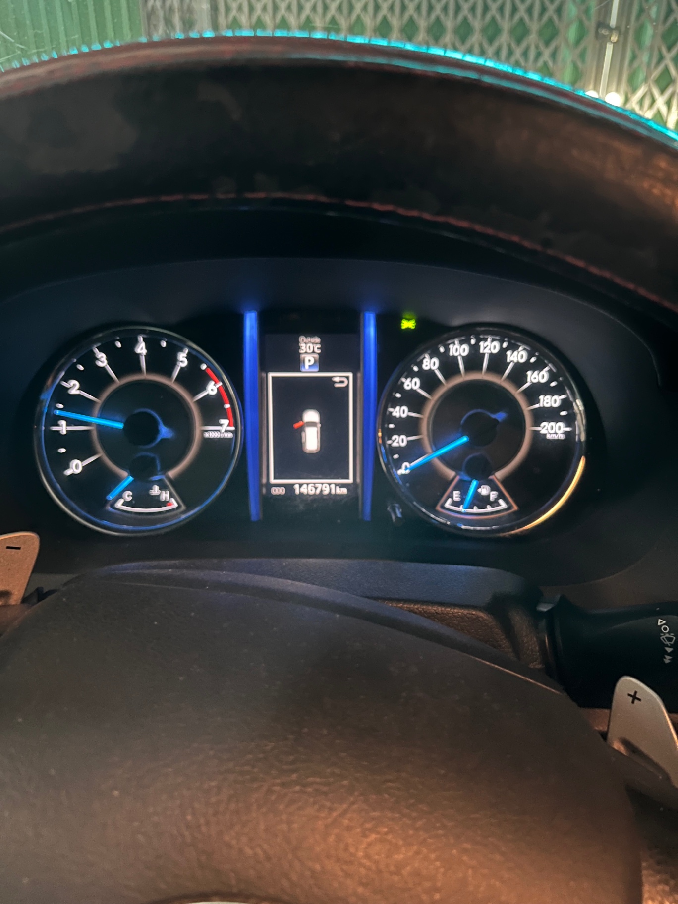 Toyota Fortuner 2.7V 4x4 AT 2017 - Nội thất 2