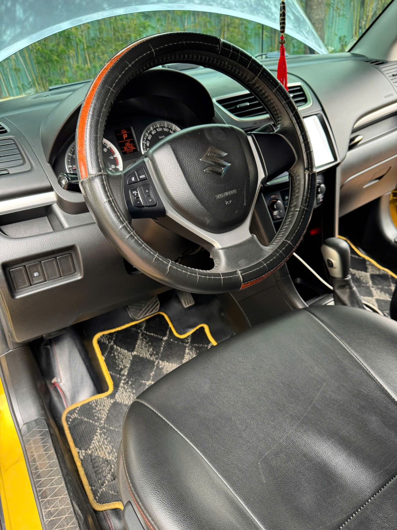 Suzuki Swift RS 2016 - Nội thất 7