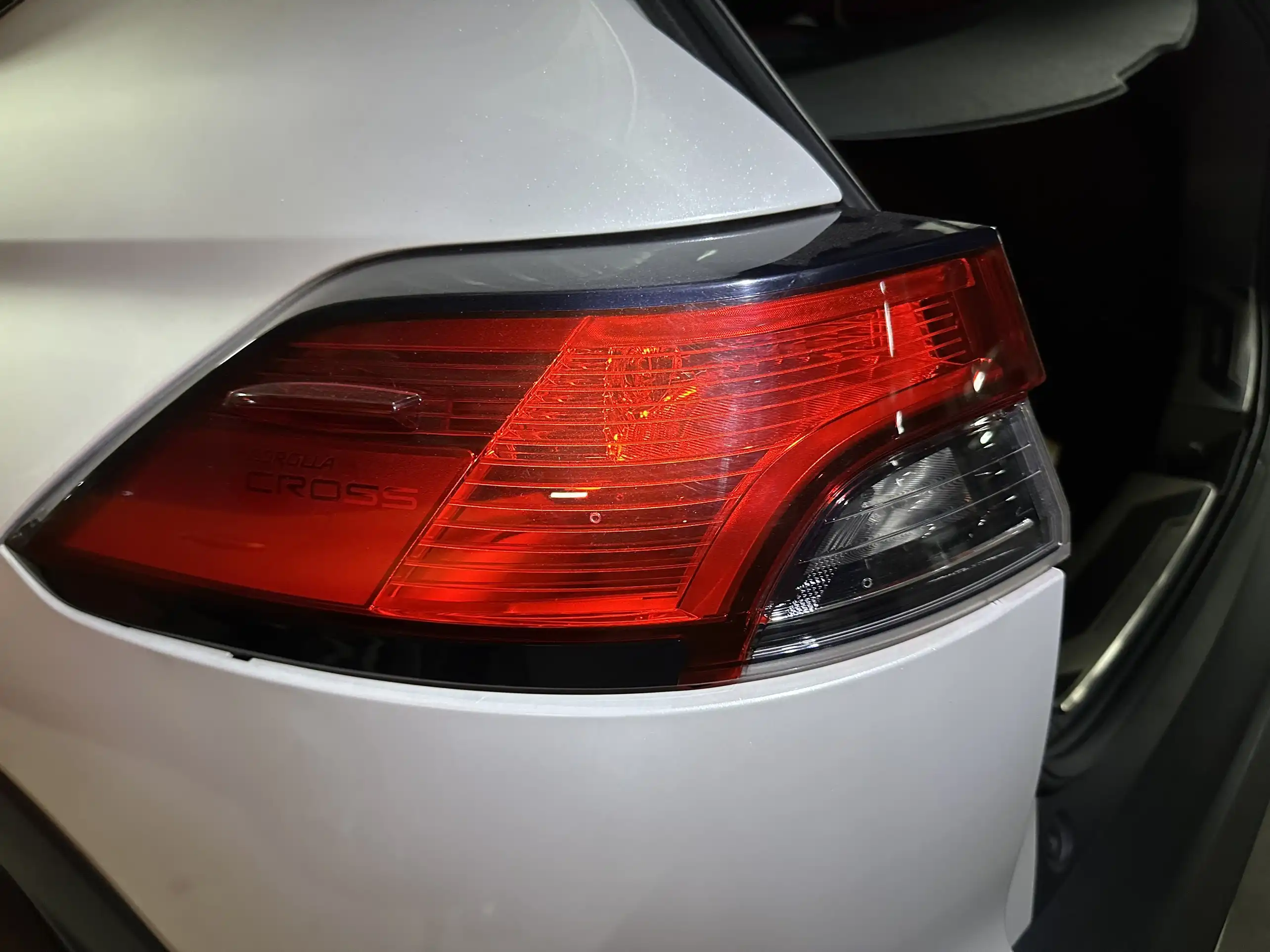 Toyota Corolla Cross 1.8V 2020 - Ngoại thất 9