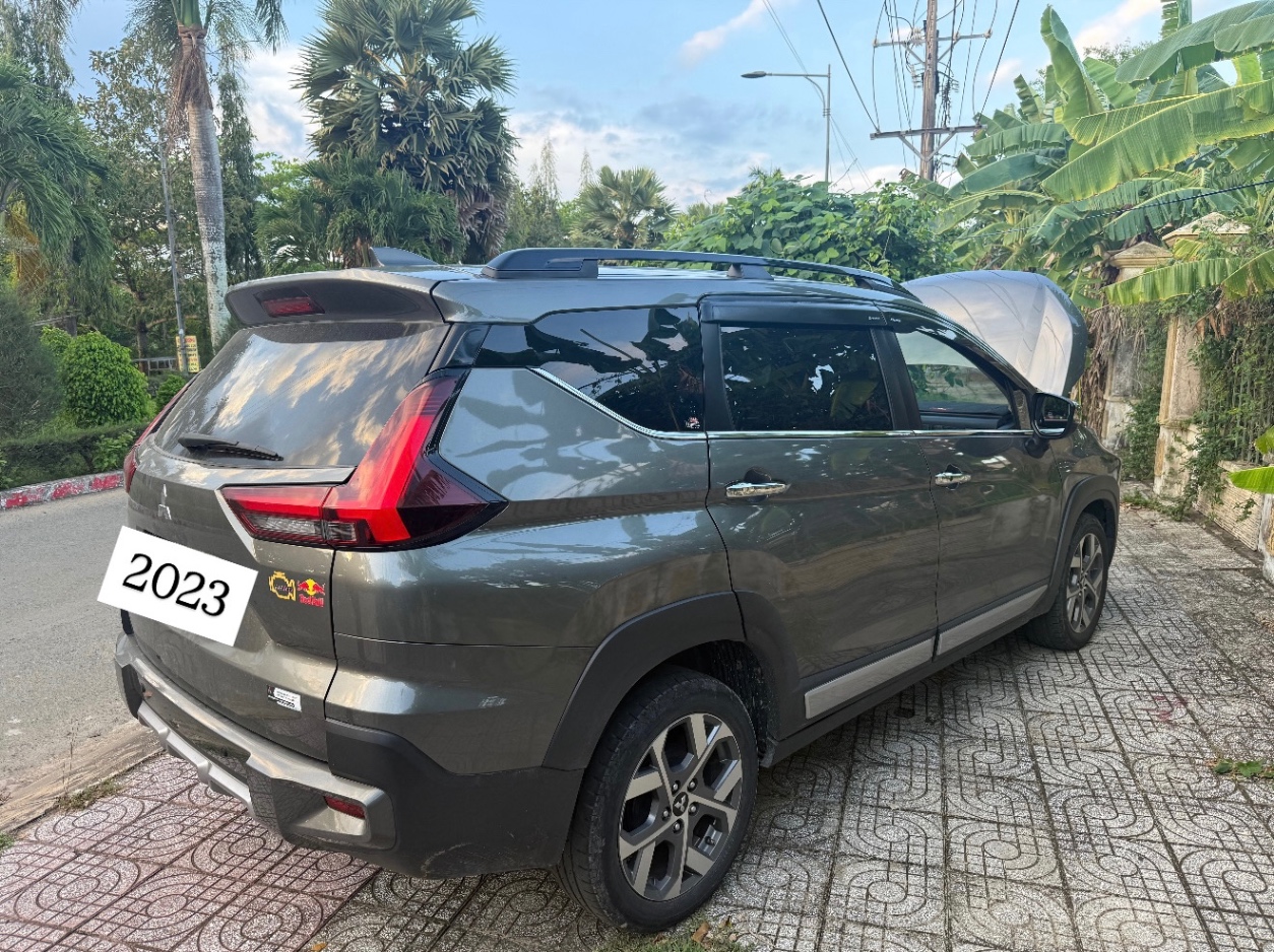 Mitsubishi Xpander Cross 1.5 AT 2023 - Ngoại thất 4
