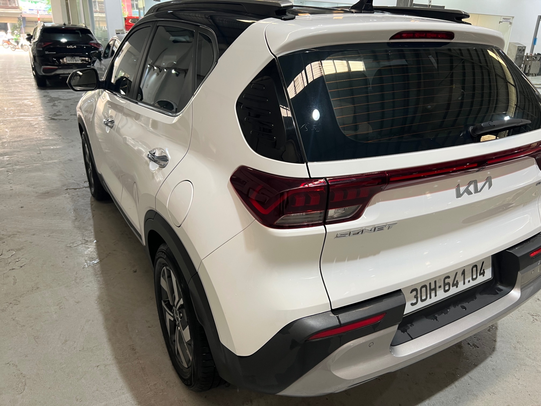 Kia Sonet Premium 1.5 AT 2021 - Ngoại thất 2