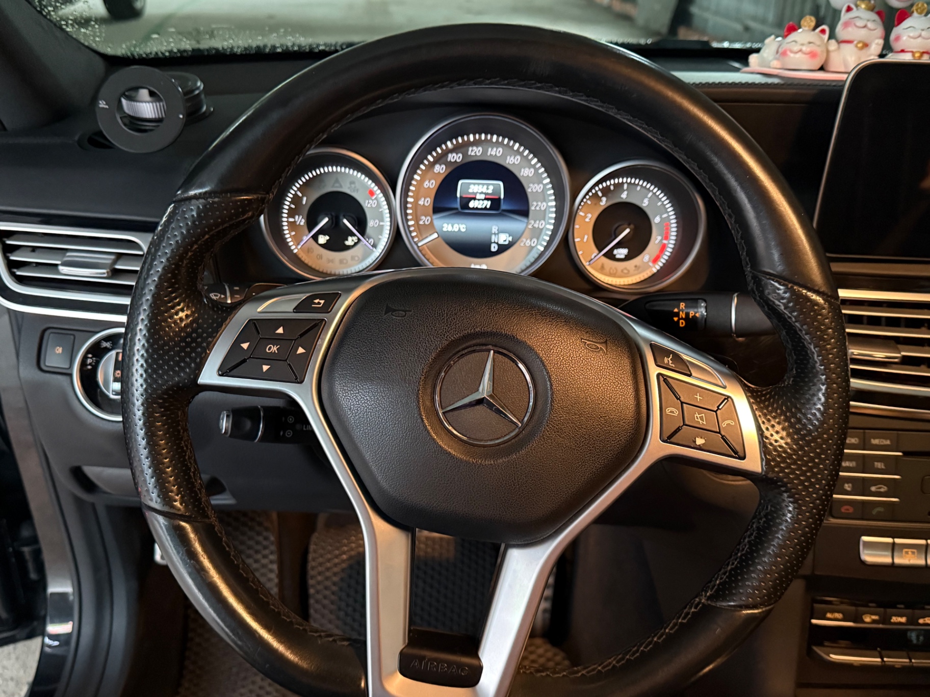 Mercedes E class E250 AMG 2015 - Nội thất 1