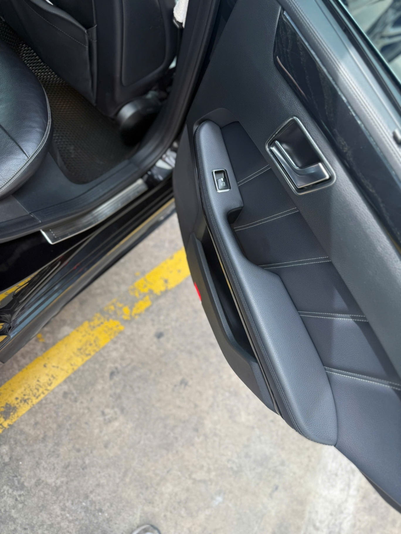 Mercedes E class E250 AMG 2015 - Nội thất 10