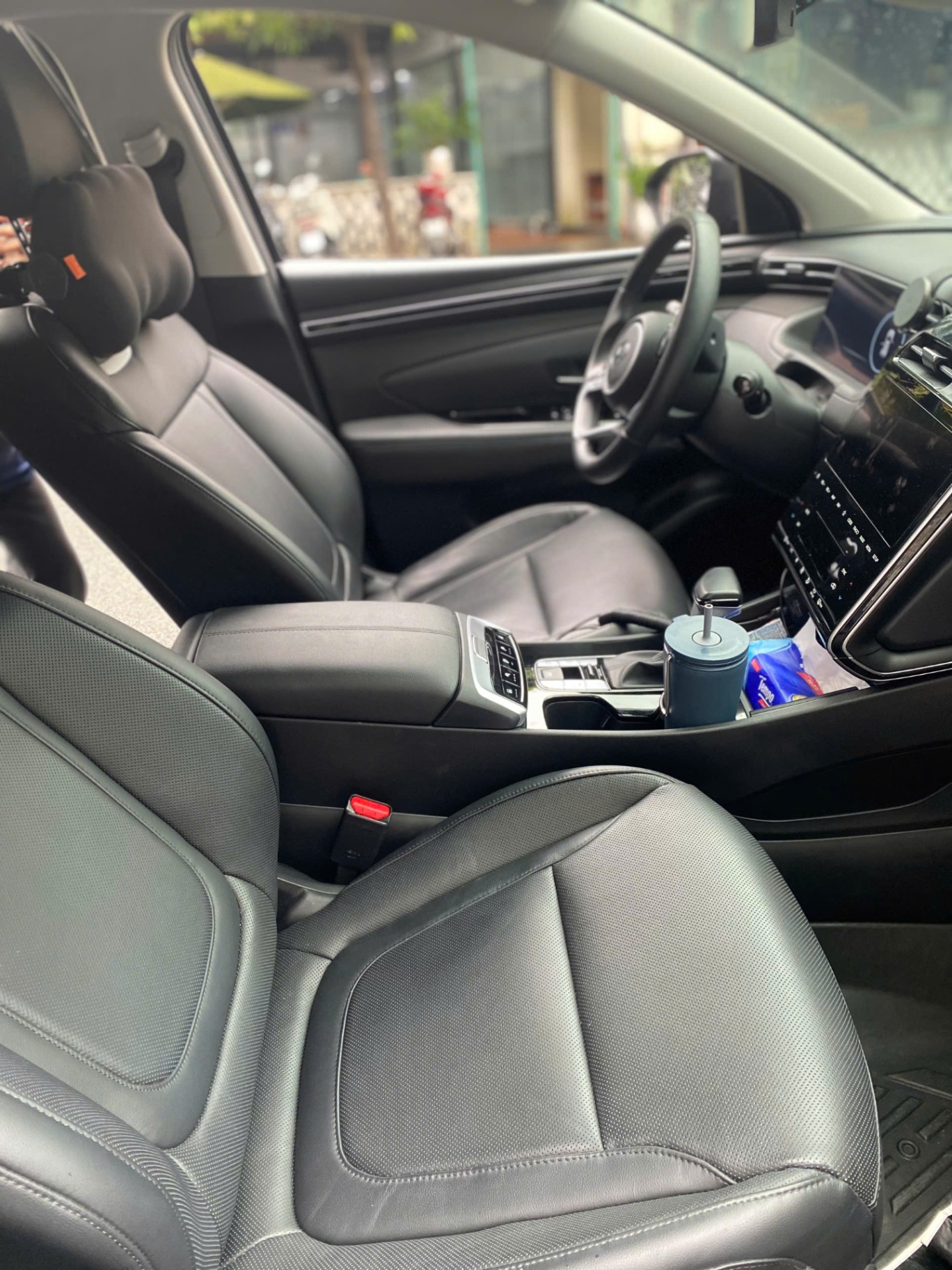 Hyundai Tucson 2.0 AT Đặc biệt 2024 - Nội thất 5