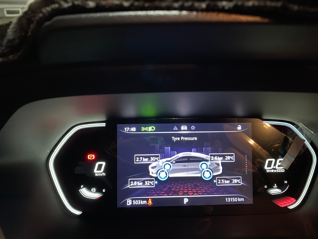 MG 5 Luxury 1.5 AT 2023 - Nội thất 3